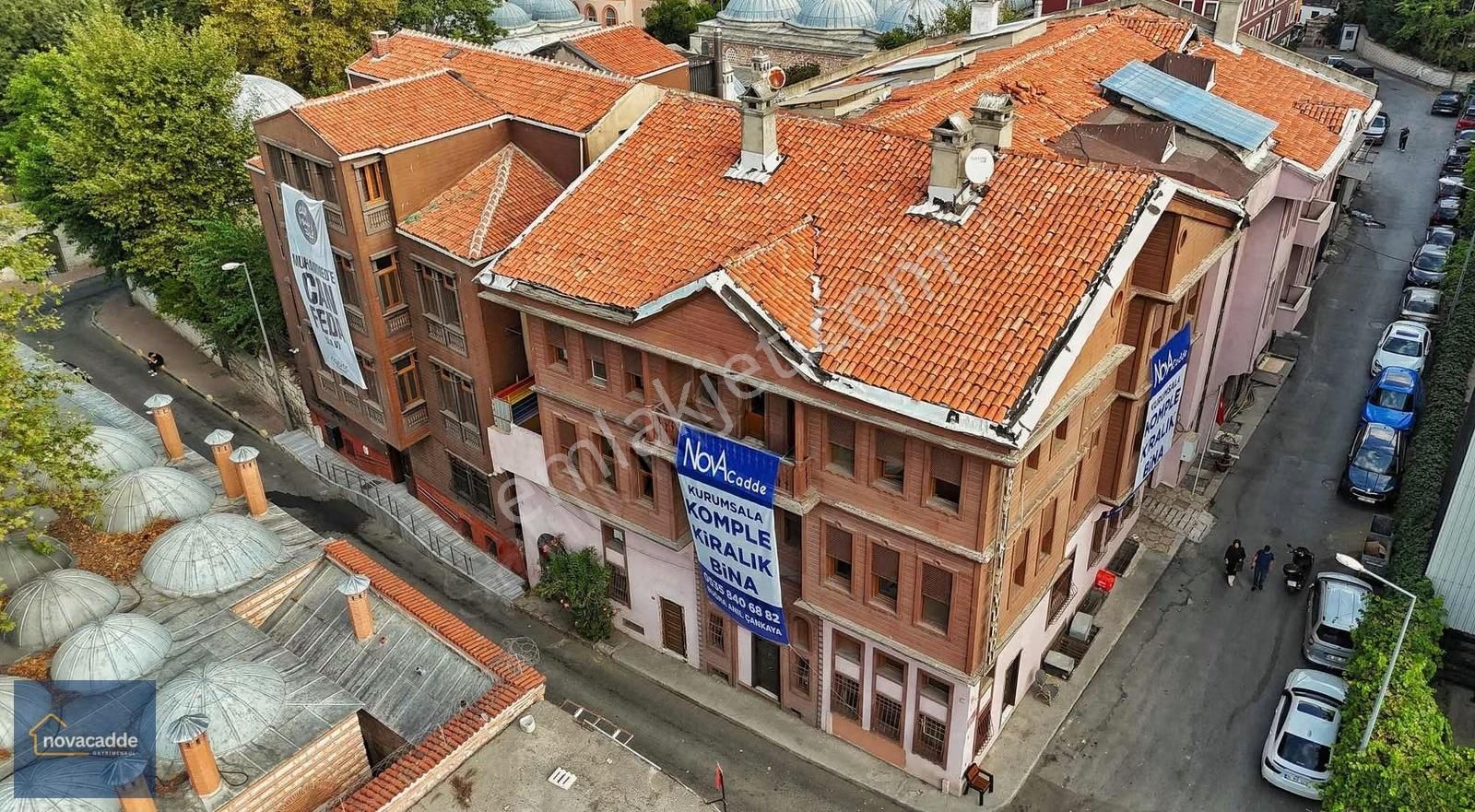 Fatih Vezneciler'de Komple Kiralık Müstakil Bina (net: 2.700 M2) - Görsel 26