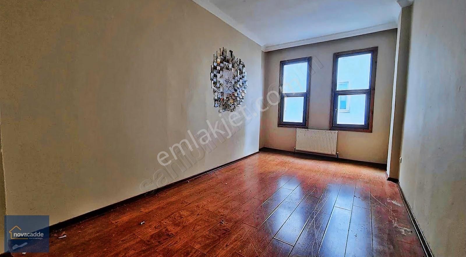 Fatih Vezneciler'de Komple Kiralık Müstakil Bina (net: 2.700 M2) - Görsel 14