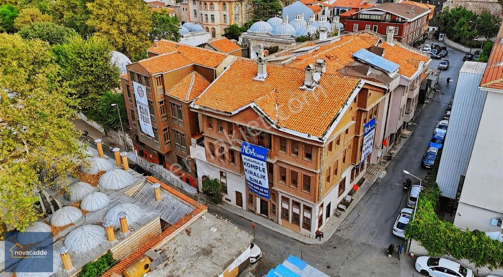 Fatih Vezneciler'de Komple Kiralık Müstakil Bina (net: 2.700 M2) - Görsel 9