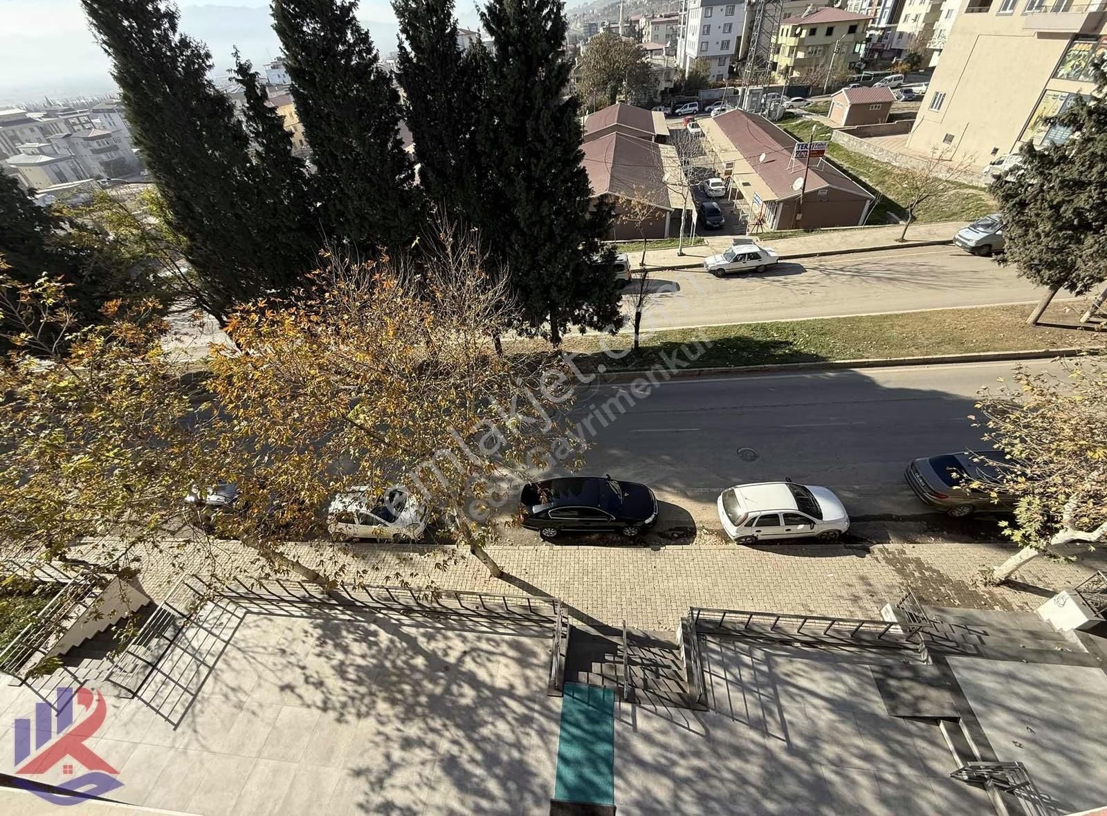 Reos Gayrimenkul'den Sıfır Eşyalı Kiralık 2+0 Ofis - Görsel 12