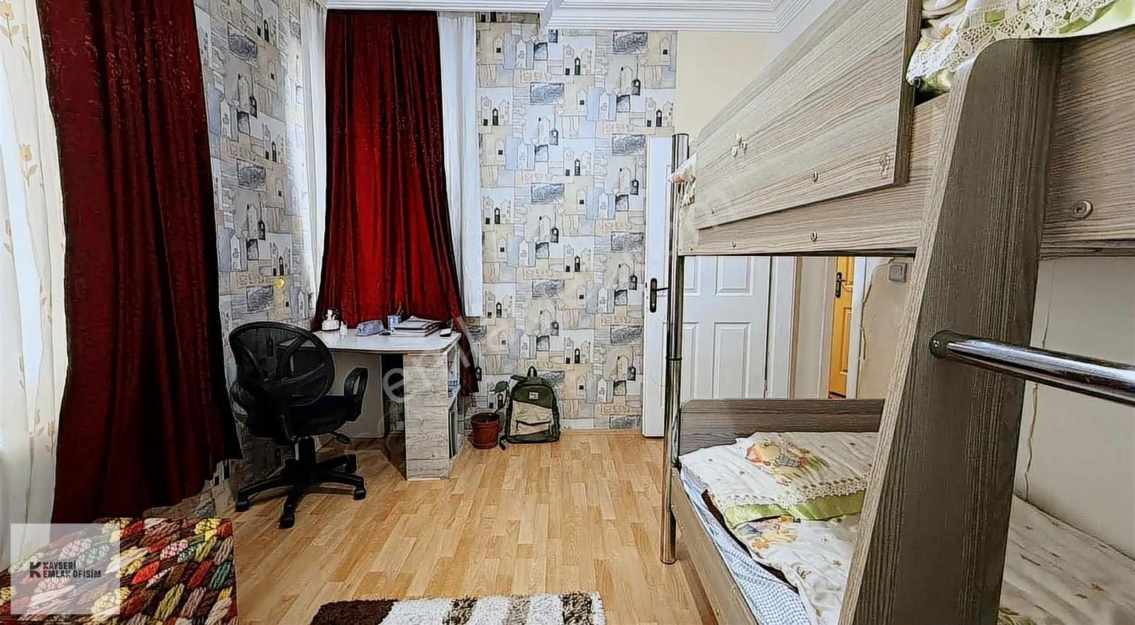 Esenyurt Mah. Site İçerisinde 3+1 140 M2 Net - Görsel 7