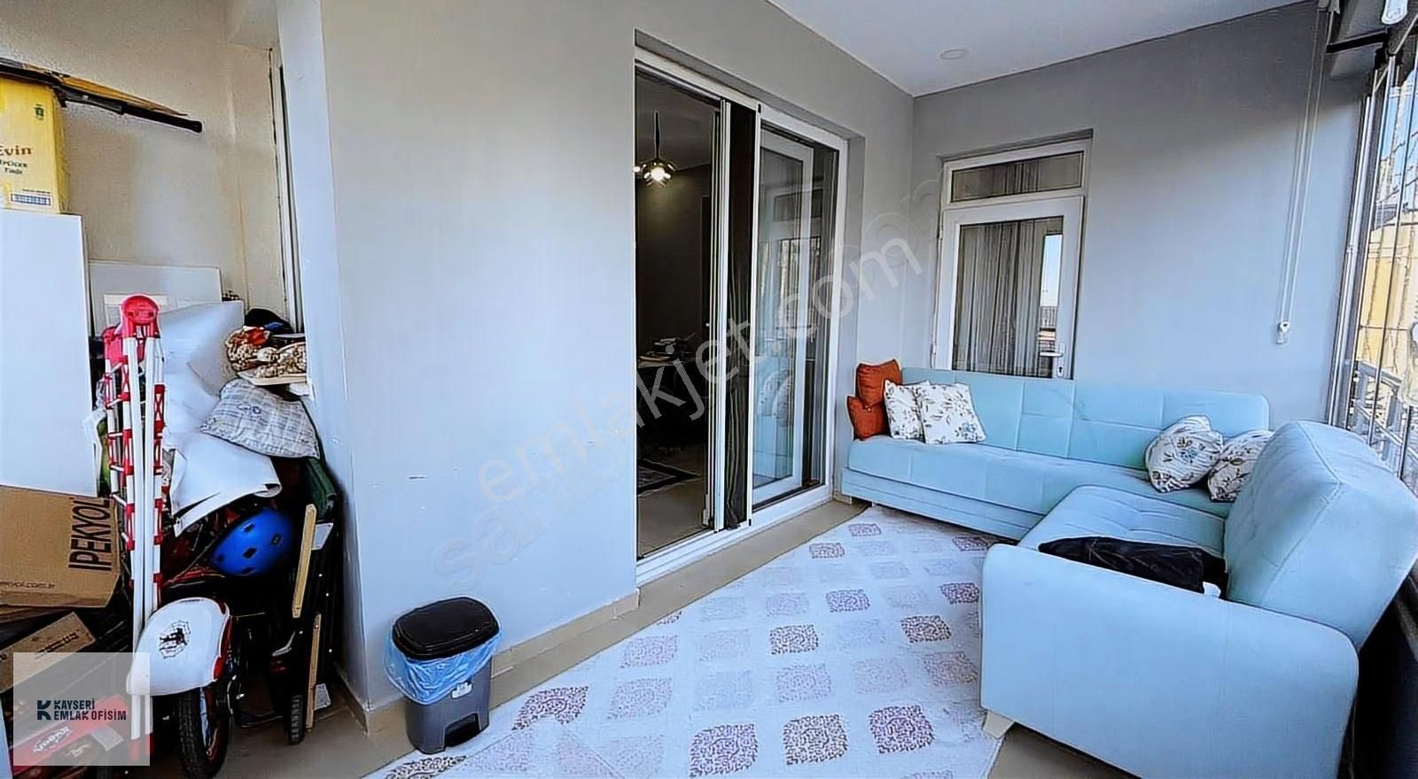 İldem Ödül Trend Sitesinde İçi Yapılı 3+1 Satılık Geniş Daire - Görsel 2