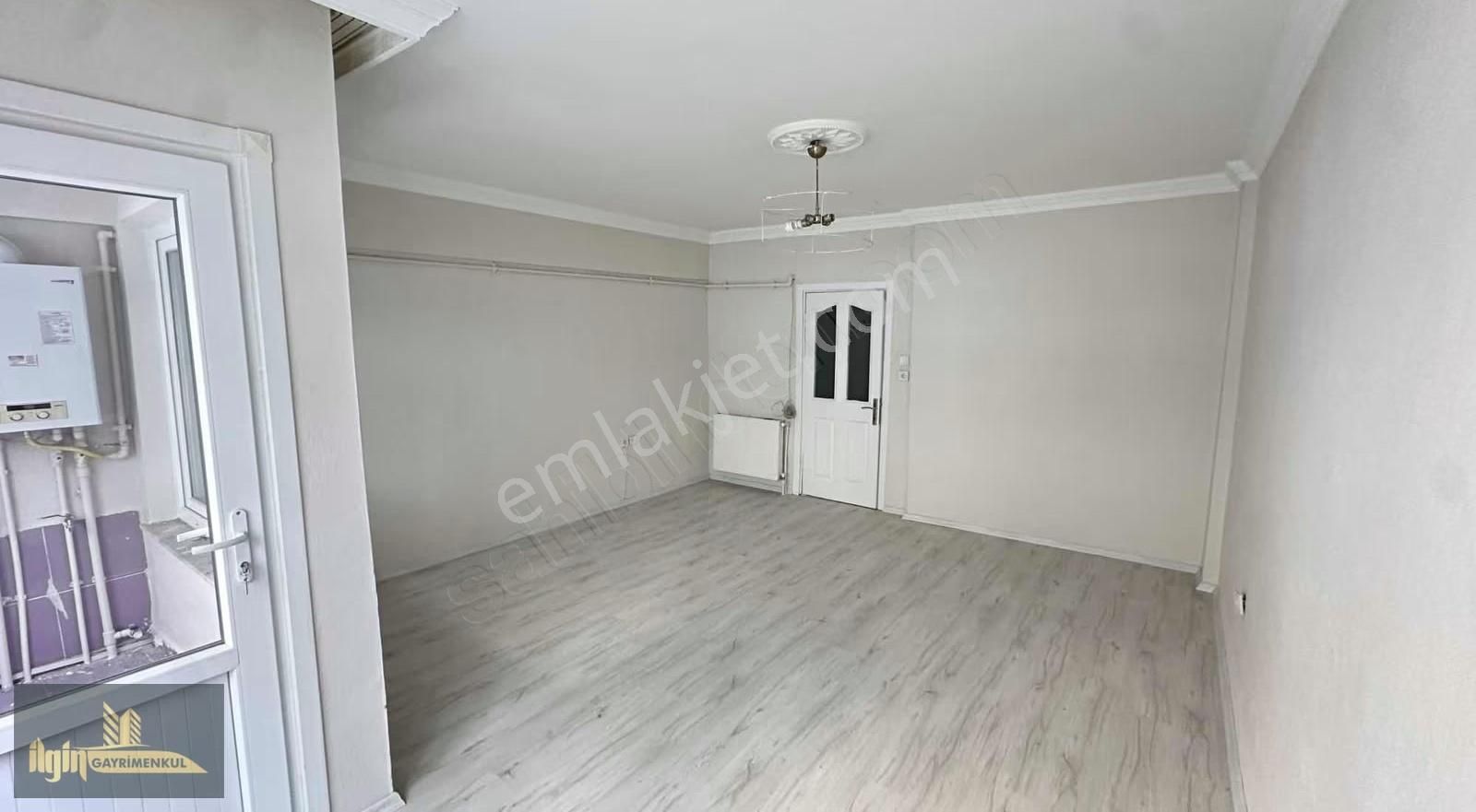 Yalova Merkezde Kiralık 2+1 Daire - Görsel 11