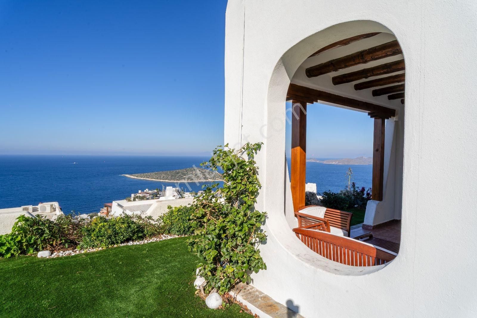 Gümüşlük Koyunbaba Lebi Derya Manzaralı Bahçeli Müstakil Villa - Görsel 32