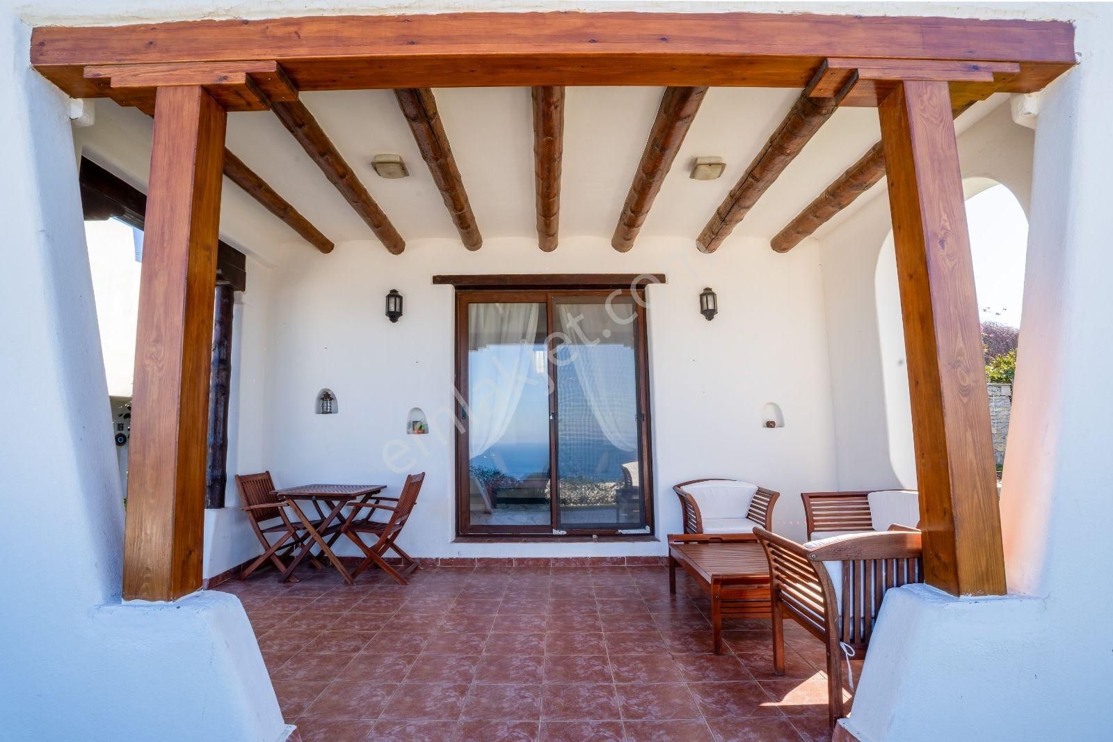 Gümüşlük Koyunbaba Lebi Derya Manzaralı Bahçeli Müstakil Villa - Görsel 9