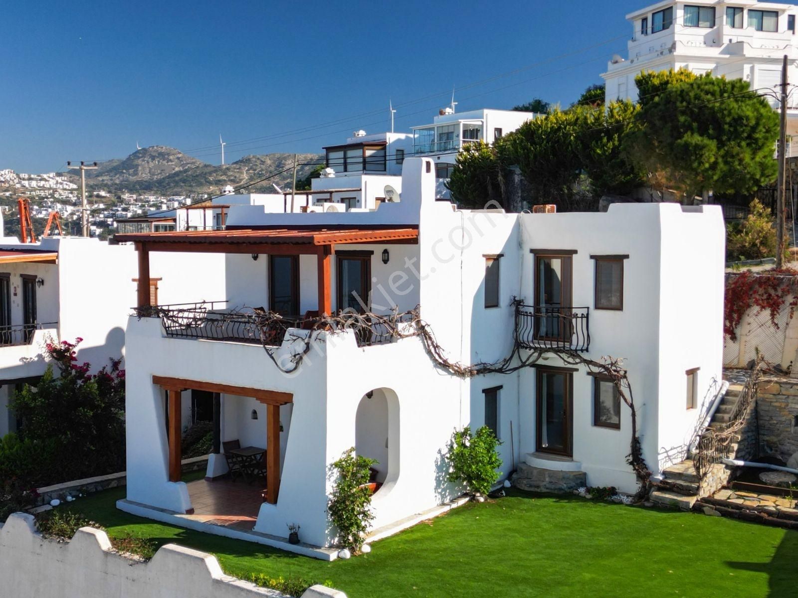 Gümüşlük Koyunbaba Lebi Derya Manzaralı Bahçeli Müstakil Villa - Görsel 35