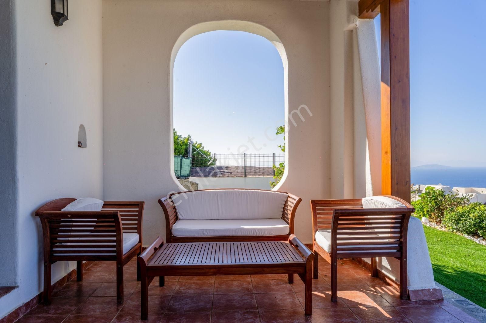 Gümüşlük Koyunbaba Lebi Derya Manzaralı Bahçeli Müstakil Villa - Görsel 7