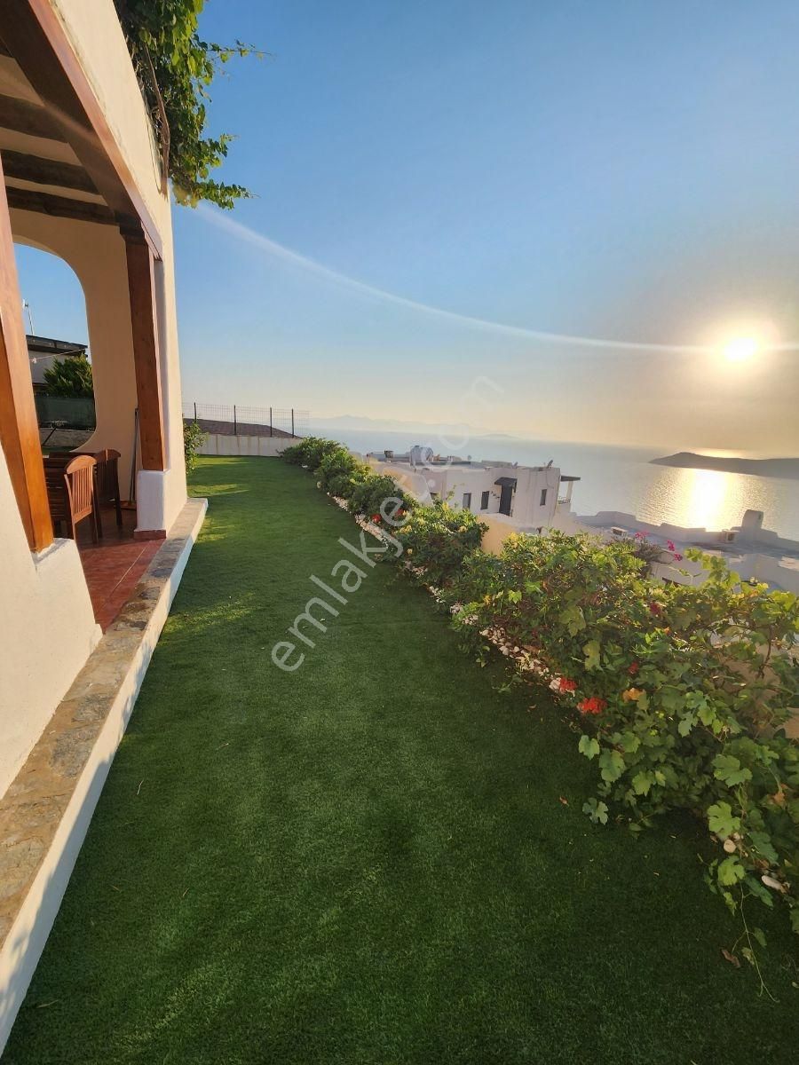 Gümüşlük Koyunbaba Lebi Derya Manzaralı Bahçeli Müstakil Villa - Görsel 19