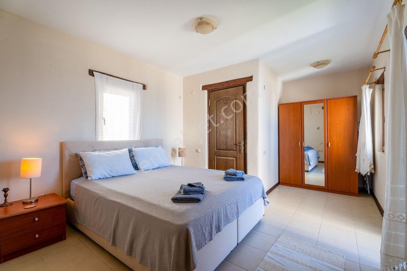 Gümüşlük Koyunbaba Lebi Derya Manzaralı Bahçeli Müstakil Villa - Görsel 24