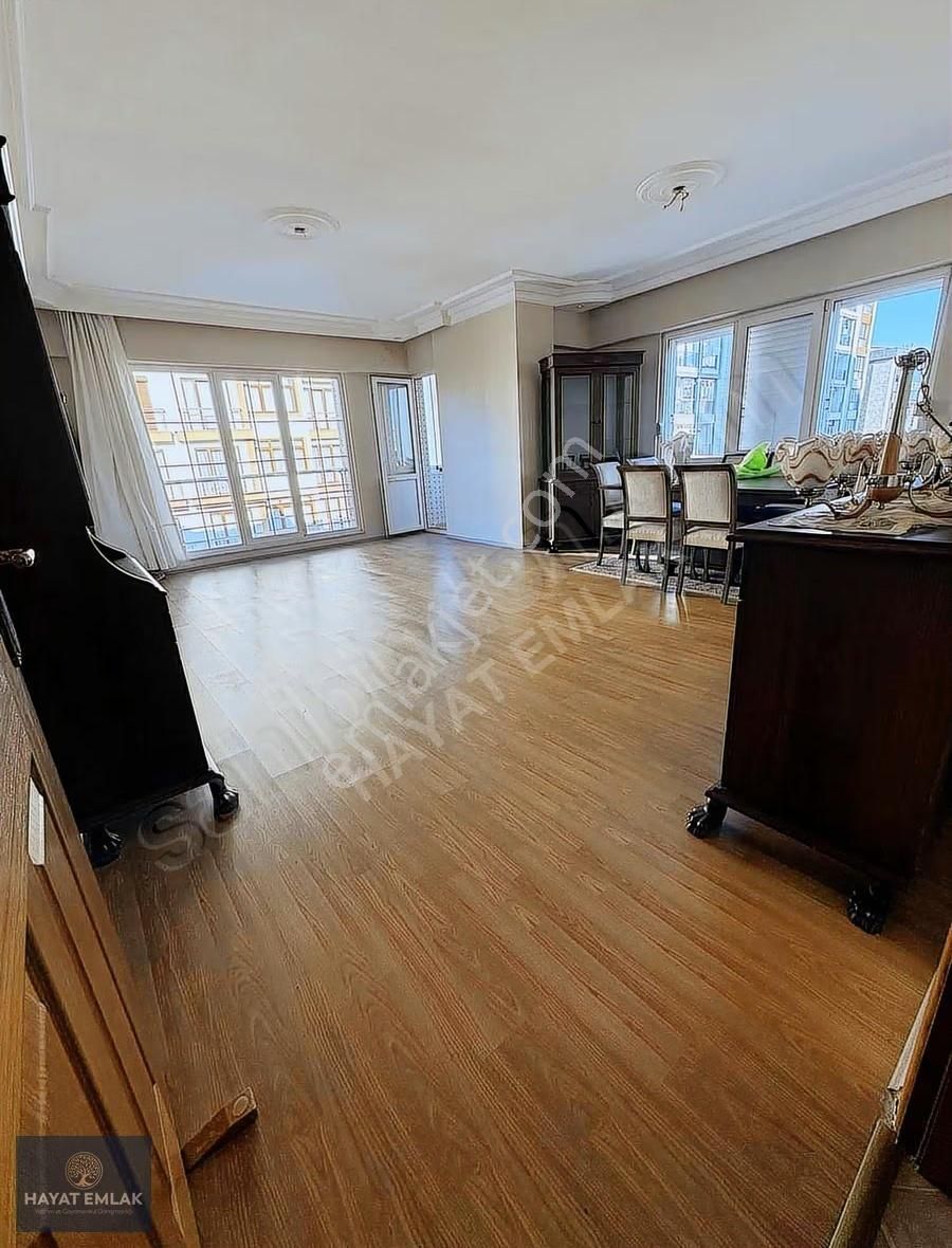 Tuzlanın Merkezi Konumunda Geniş Satılık 3+1 - Görsel 19