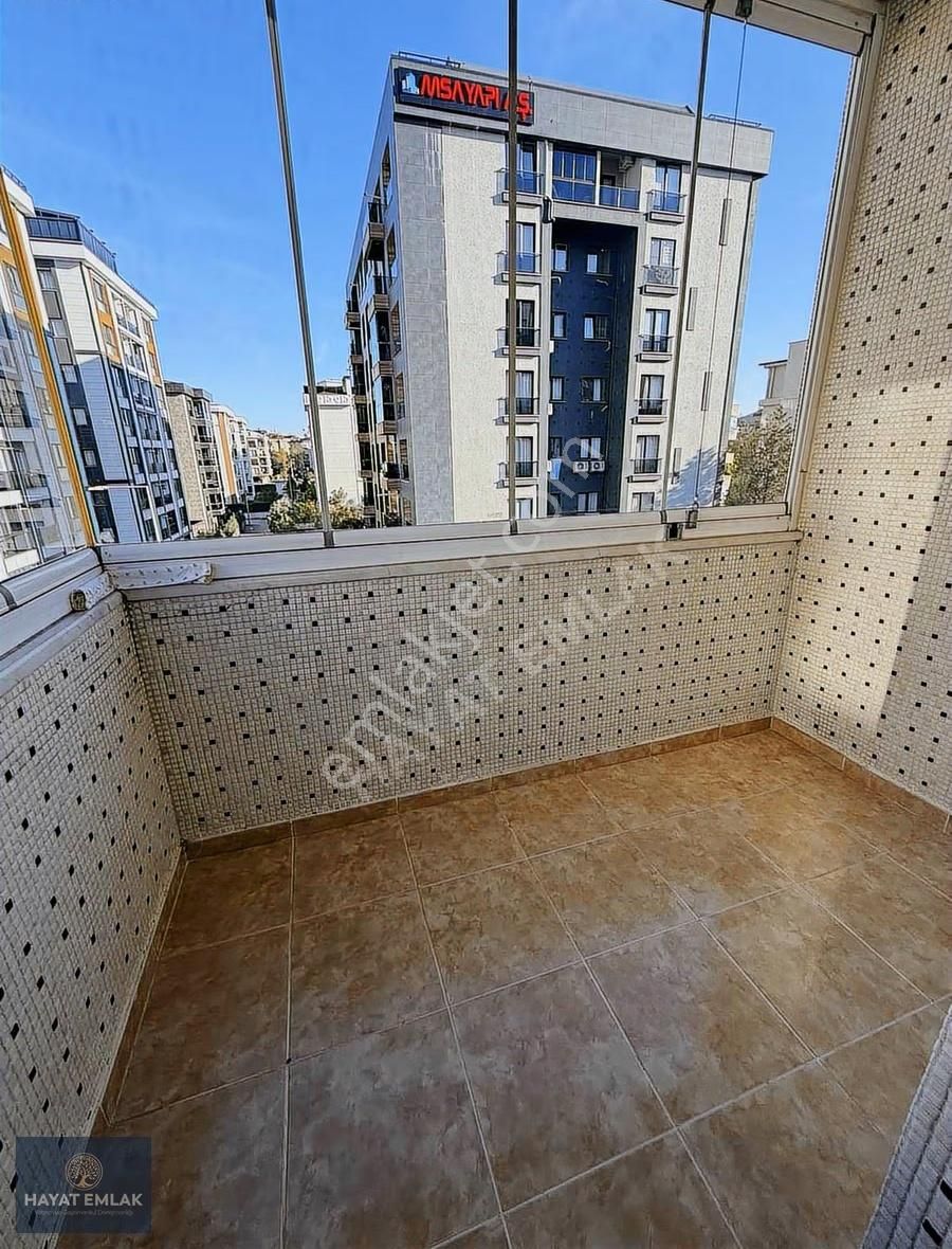 Tuzlanın Merkezi Konumunda Geniş Satılık 3+1 - Görsel 7