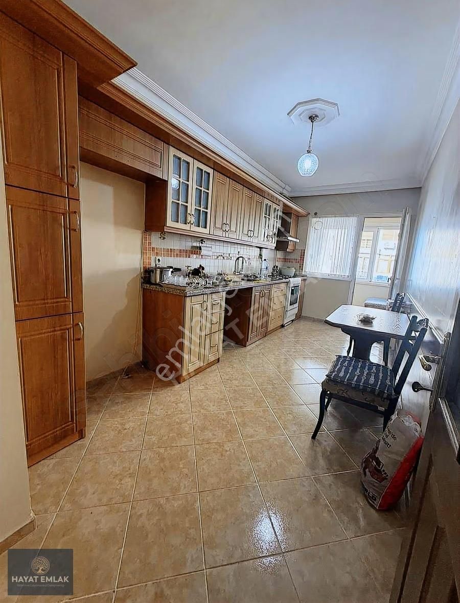 Tuzlanın Merkezi Konumunda Geniş Satılık 3+1 - Görsel 32