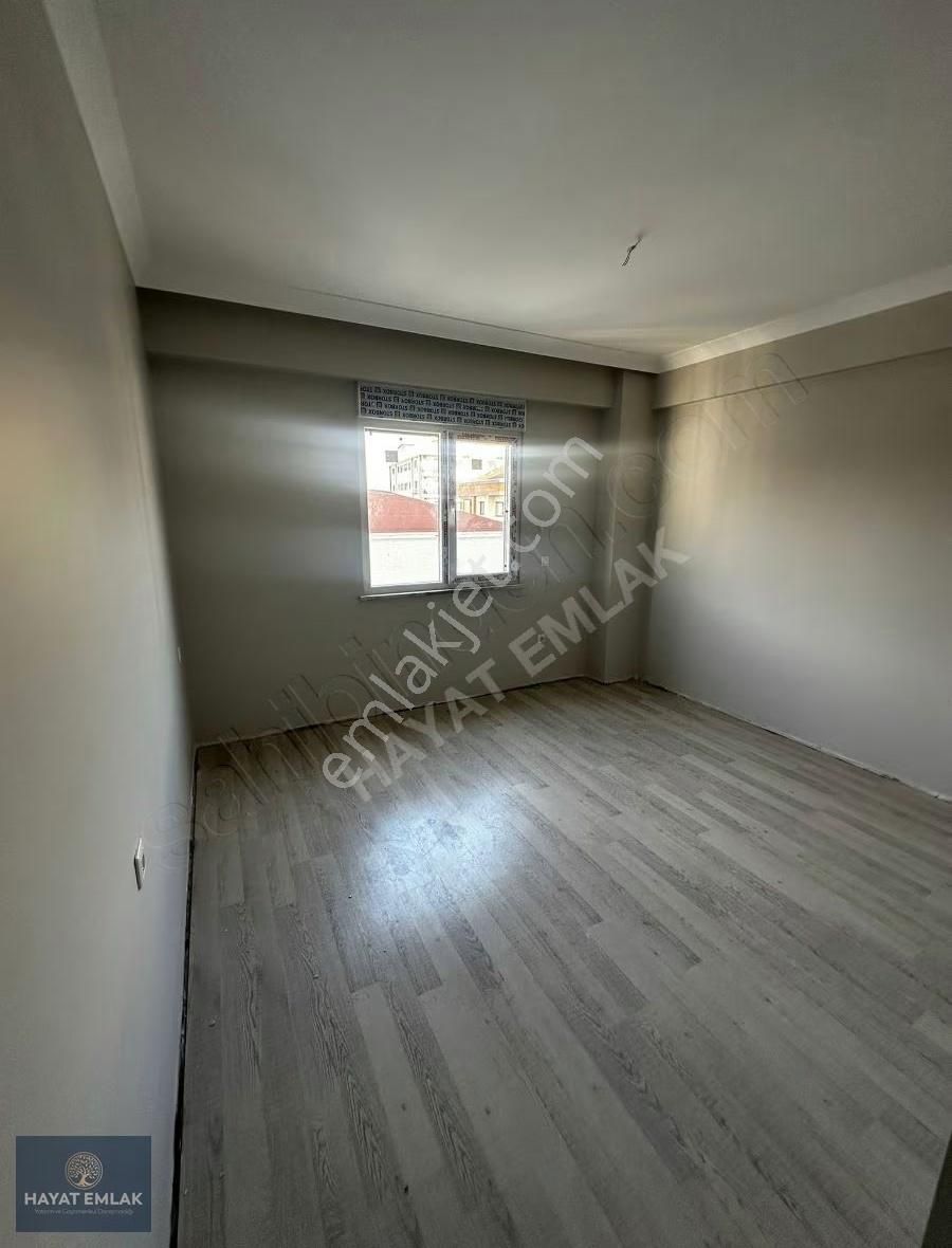 Merkezi Konumda Önü Kapanmaz Satılık 2+1 Daire - Görsel 4