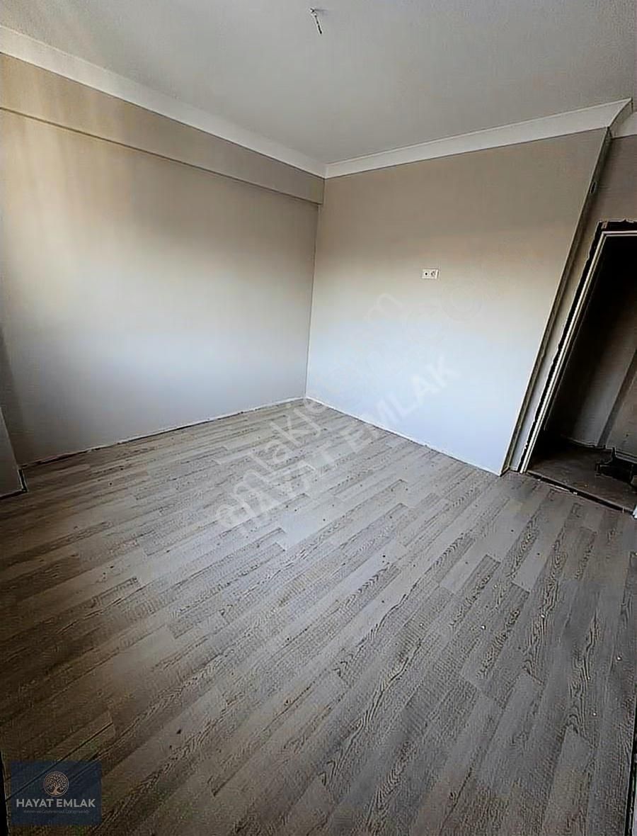 Merkezi Konumda Önü Kapanmaz Satılık 2+1 Daire - Görsel 12