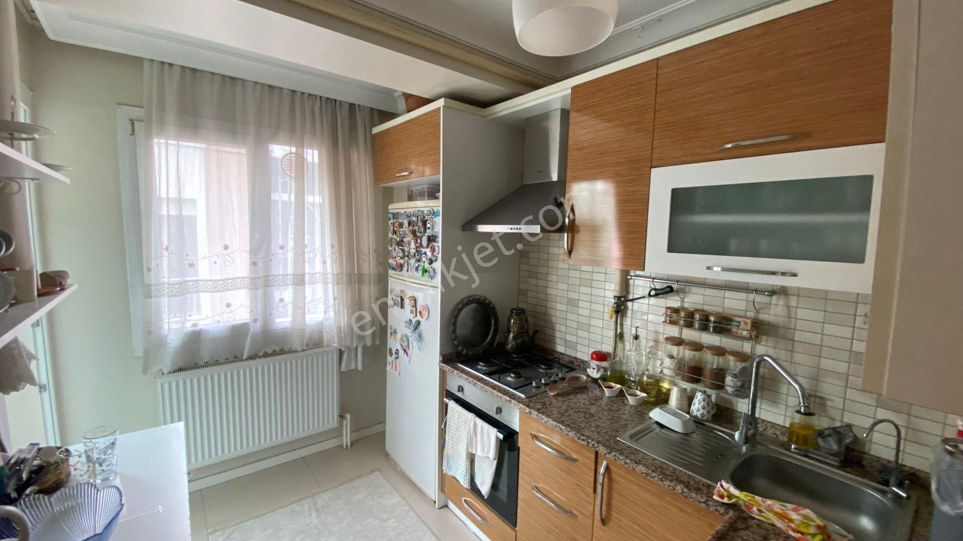 Anadolu Caddesi Yakını 2+1 Kapalı Mutfaklı Lüks Satılık Daire - Görsel 13