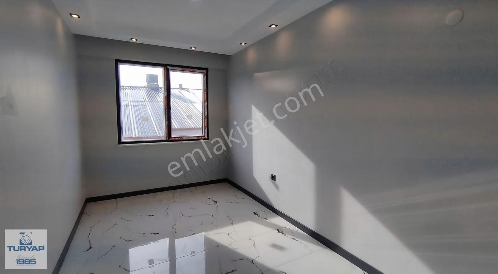 Yalova Merkez 3+1 Ebeveyn Banyolu Geniş Mutfak Daire - Görsel 22
