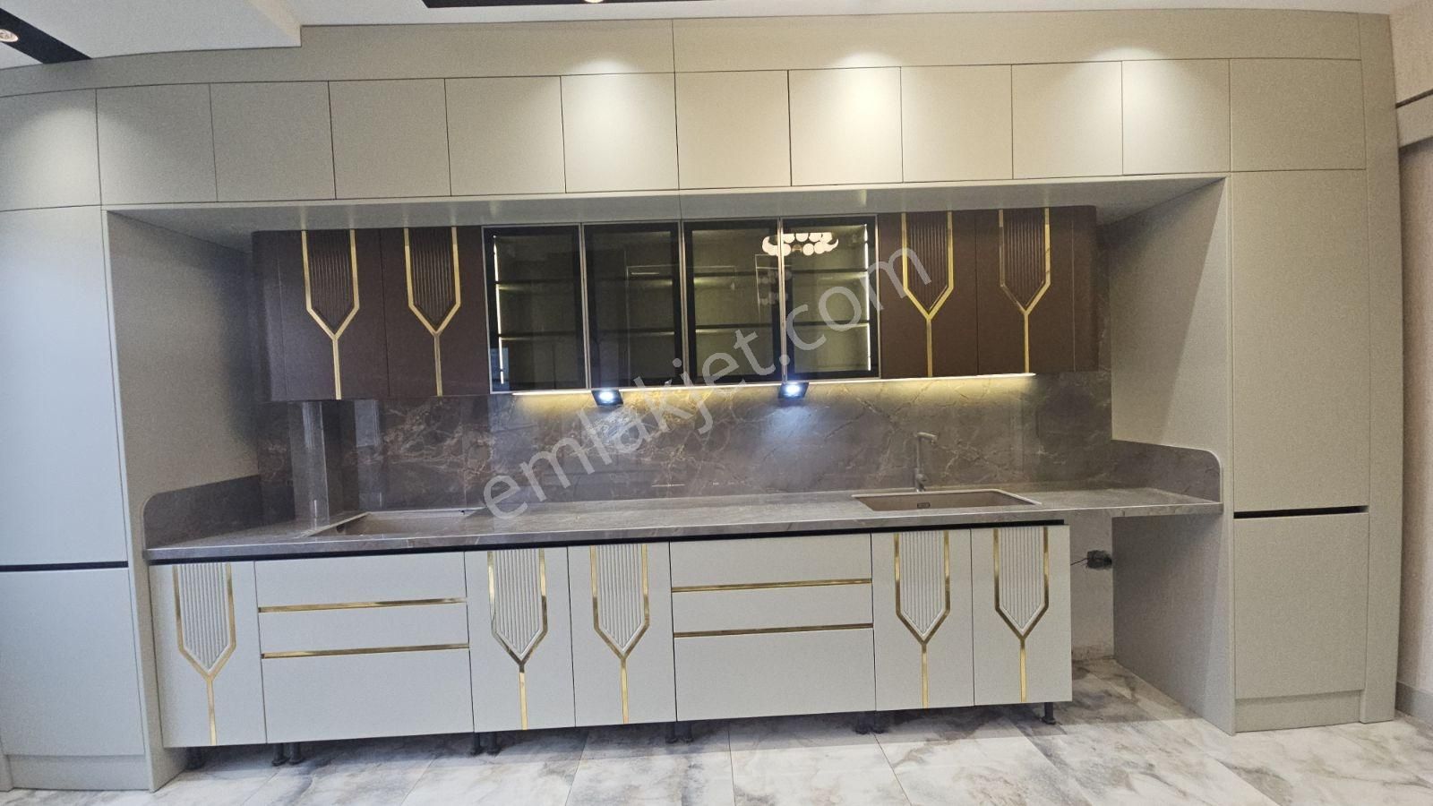 Ulaş Emlaktan 35 Metre Cadde Üzeri Delüks 4.5+1 Lüks Daire - Görsel 26