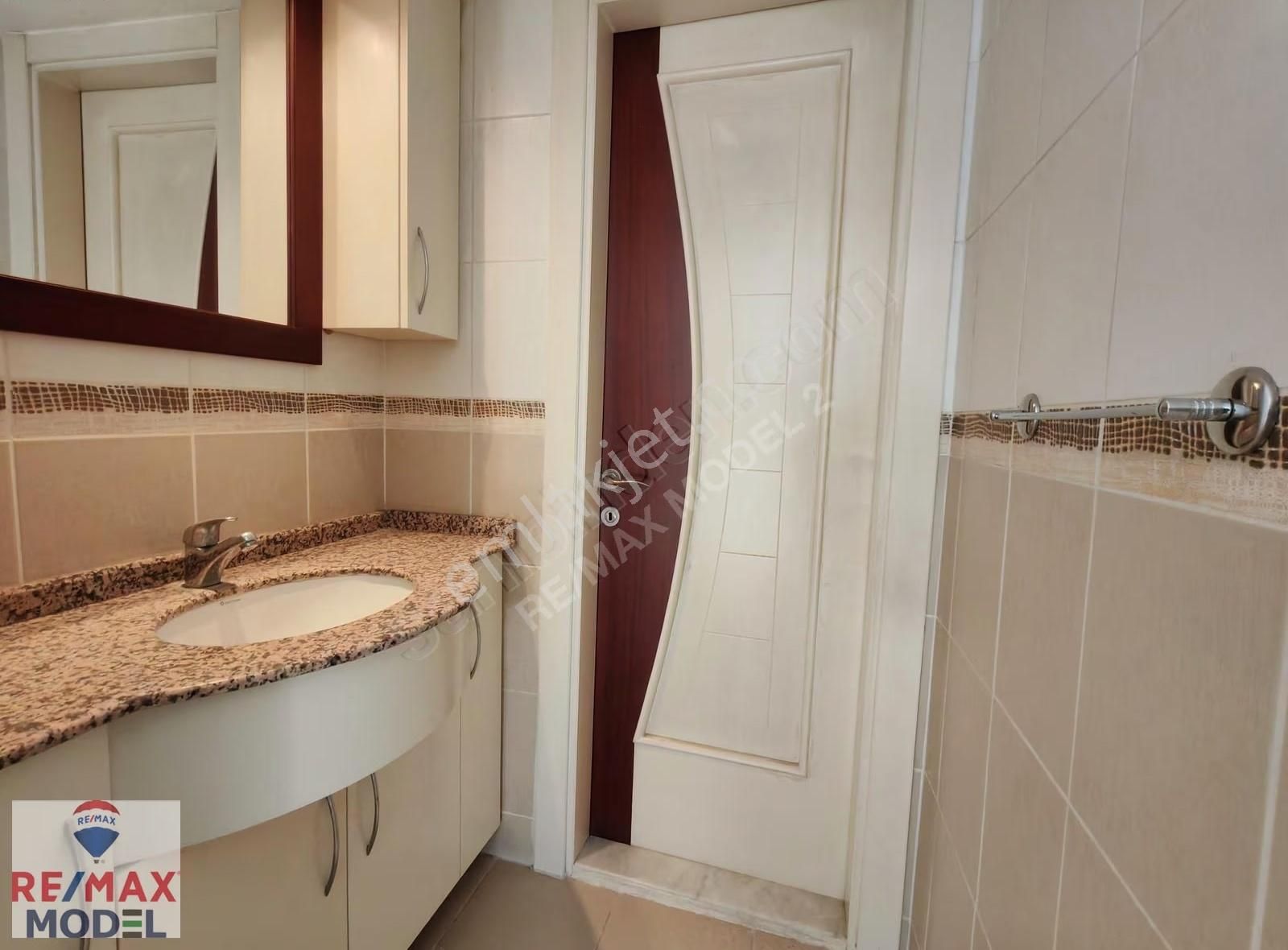 Remax Model Den Emsan Evlerinde 2+1 Satılık Daire - Görsel 5
