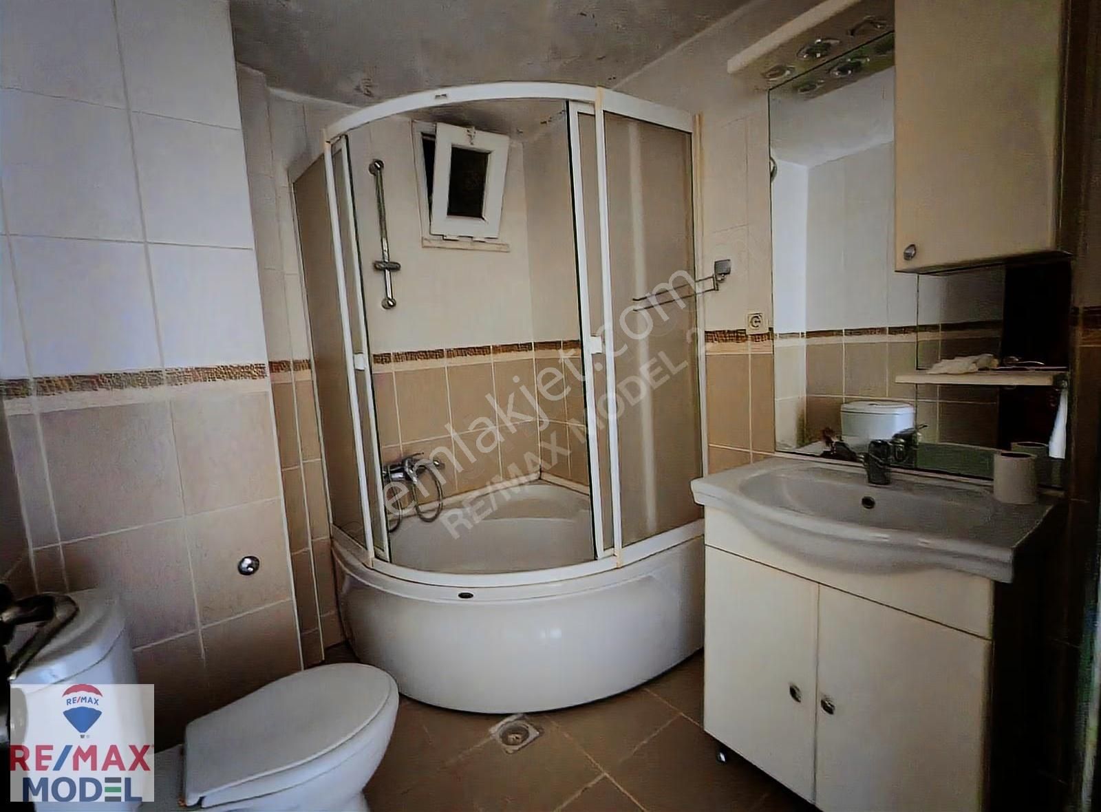 Remax Model Den Emsan Evlerinde 2+1 Satılık Daire - Görsel 16