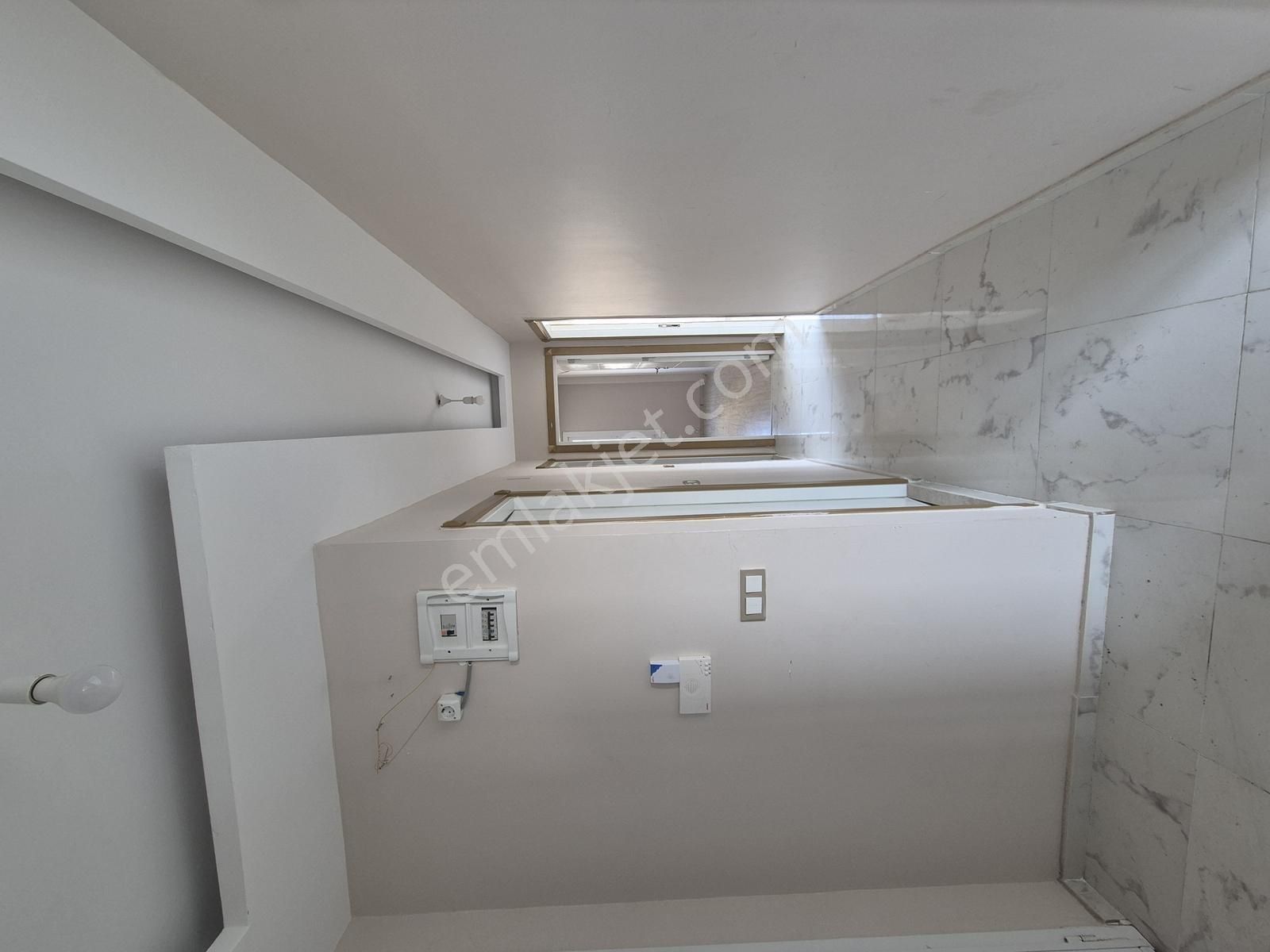 Gültepe'de 3+1 Açık Mutfak Az Katlı Caddeye Yakın Kiralık Daire - Görsel 20