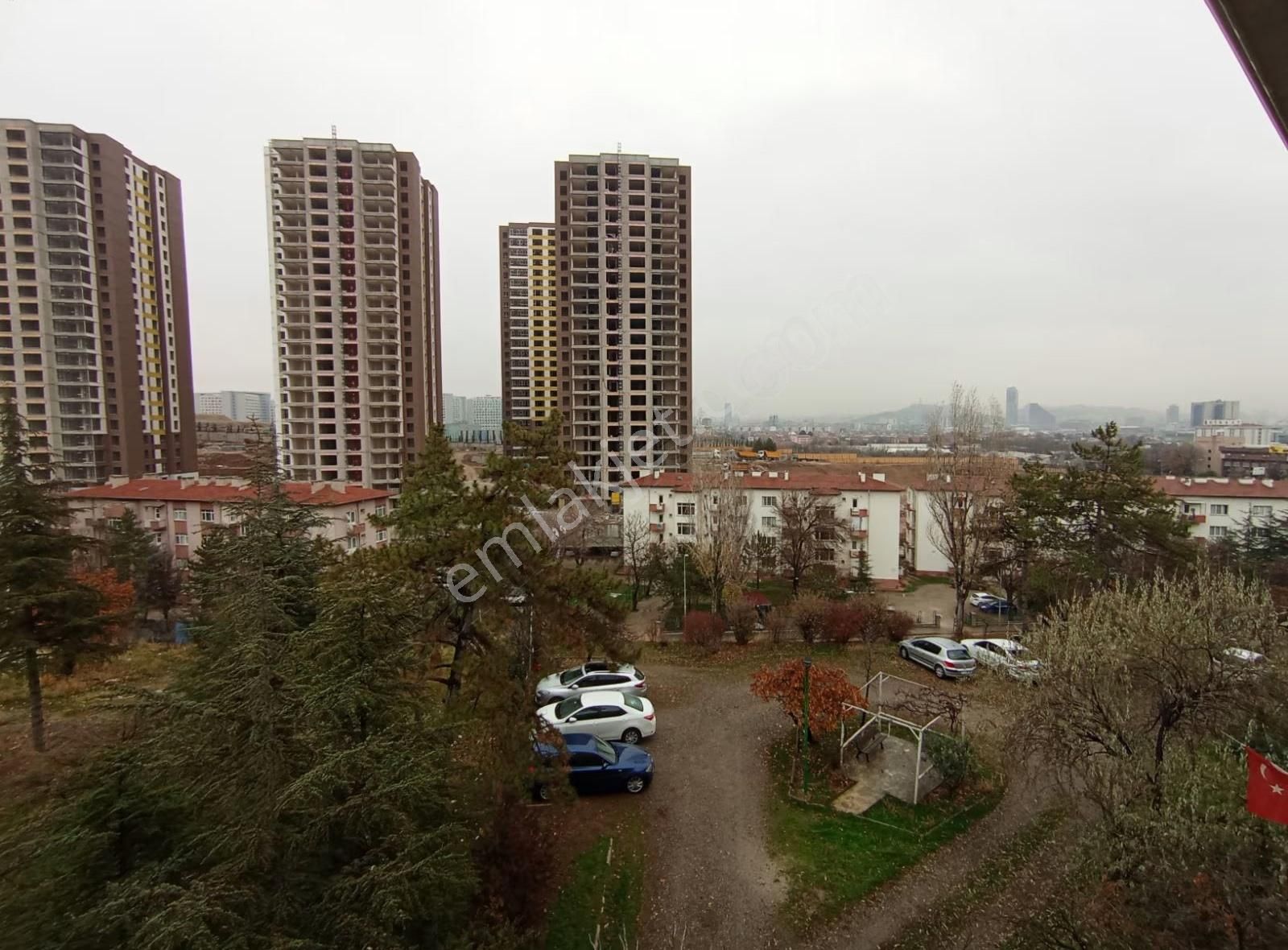 Kiralık Dairee 2+1 Eşyalı L Salon - Görsel 13