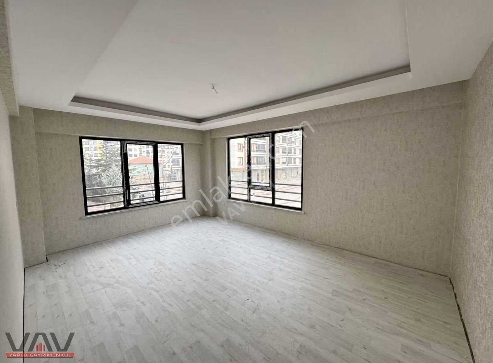 Sarıyakup Mahallesi 3+1 Ara Kat Daire - Görsel 13