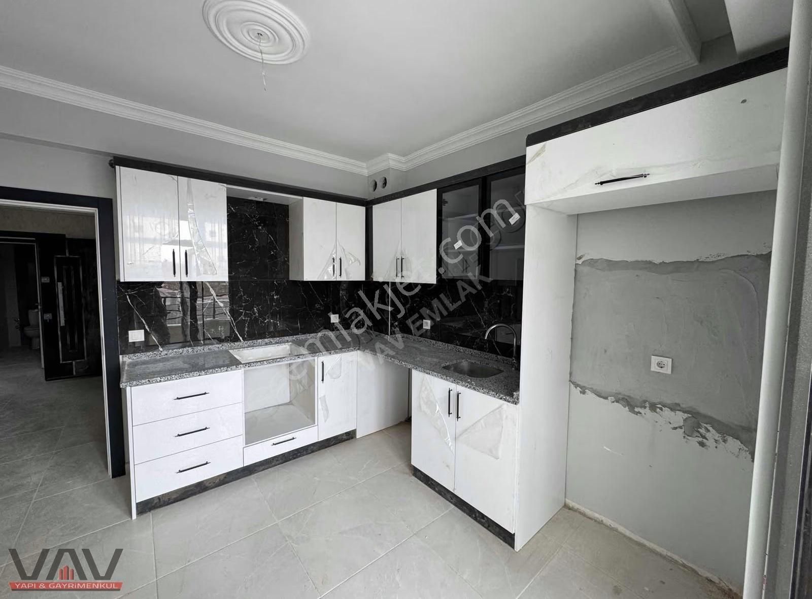 Karaaslan Mh Karaman Yoluna Yakın 2+1 Ara Kat Daire - Görsel 13