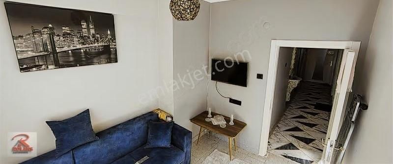Yenişehir Cumhuriyet Mahallesinde Bağımsız Mutfak 3+1 Daire - Görsel 2