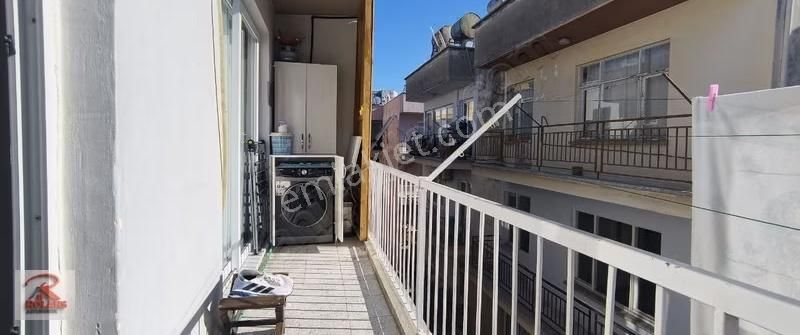 Yenişehir Cumhuriyet Mahallesinde Bağımsız Mutfak 3+1 Daire - Görsel 7