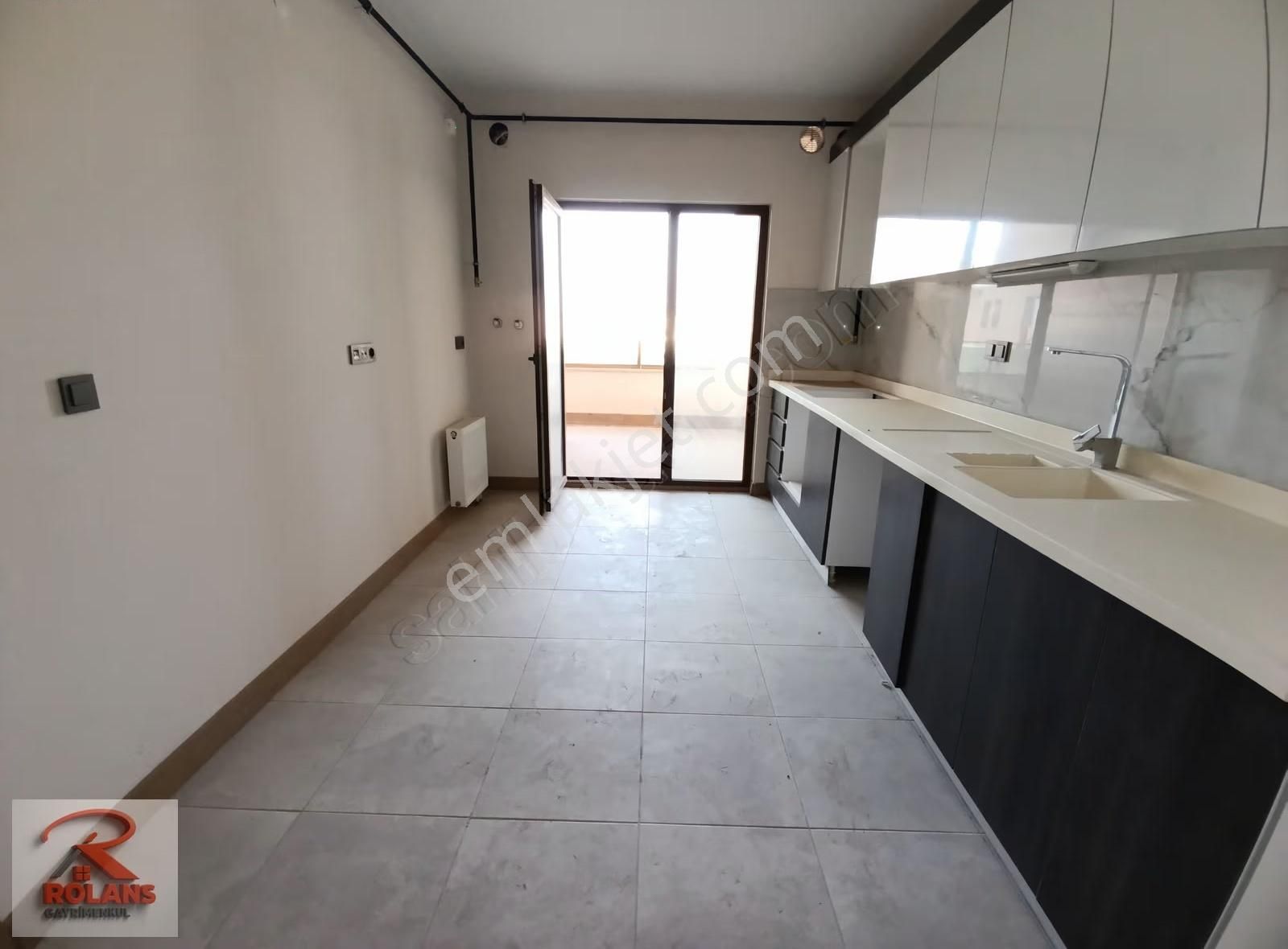 Rölans Gayrimenkul Den Sıfır Muhteşem Önü Kapanmaz Manzaralı 3+1 - Görsel 20