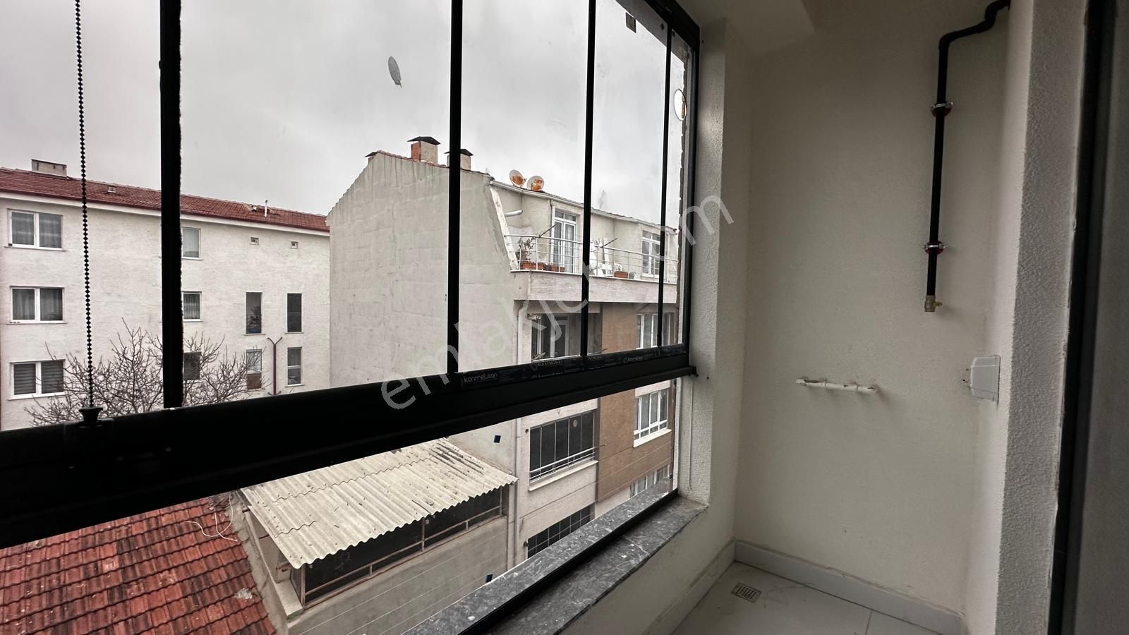 Recep Ümit'ten Çamlıca Mahallesinde 2+1 Satılık Daire Nü4 - Görsel 17