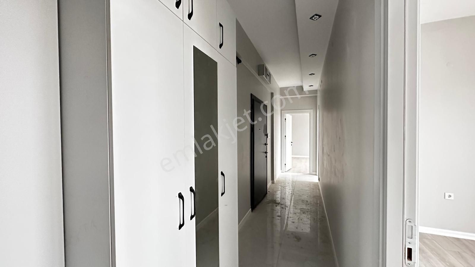 Recep Ümit'ten Çamlıca Mahallesinde 2+1 Satılık Daire Nü4 - Görsel 15