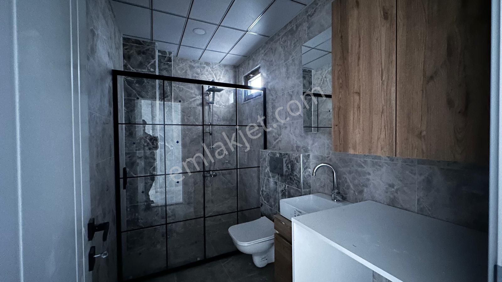 Recep Ümit'ten Çamlıca Mahallesinde 2+1 Satılık Daire Nü4 - Görsel 12