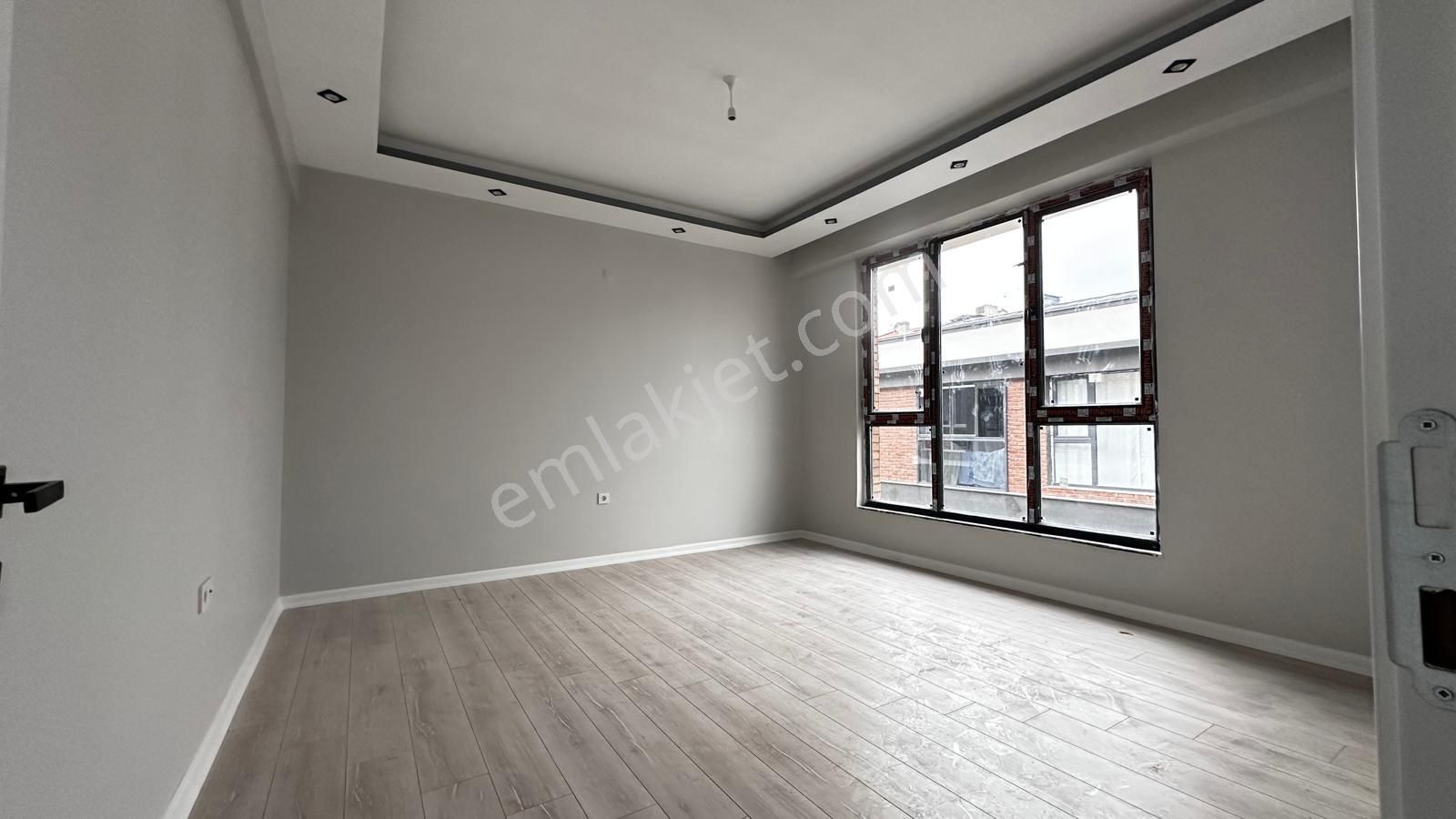 Recep Ümit'ten Çamlıca Mahallesinde 2+1 Satılık Daire Nü4 - Görsel 7