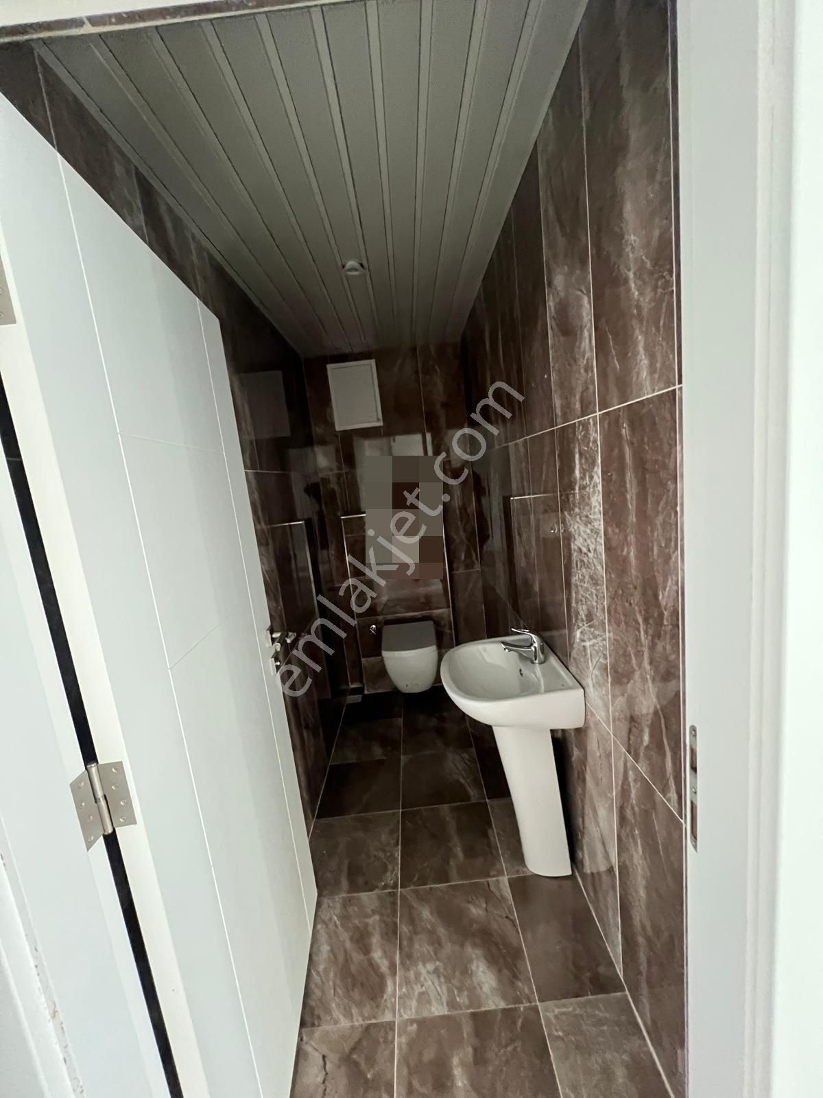Kanuni'de Ultra Lüks Yapılı G.odalı E.banyolu 3+1 Site Dairesi! - Görsel 23