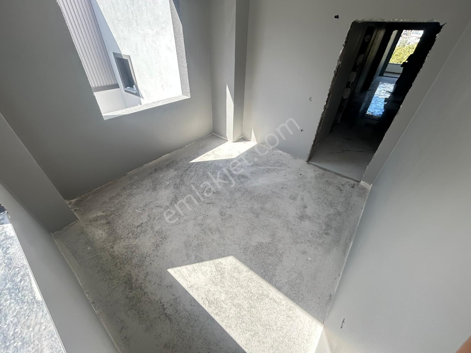 Yükselden Kadıköy'de Satılık Ayrı Mutfak Giyinme Odalı Ebeveyn Banyolu Öncephe 3+1daire - Görsel 15