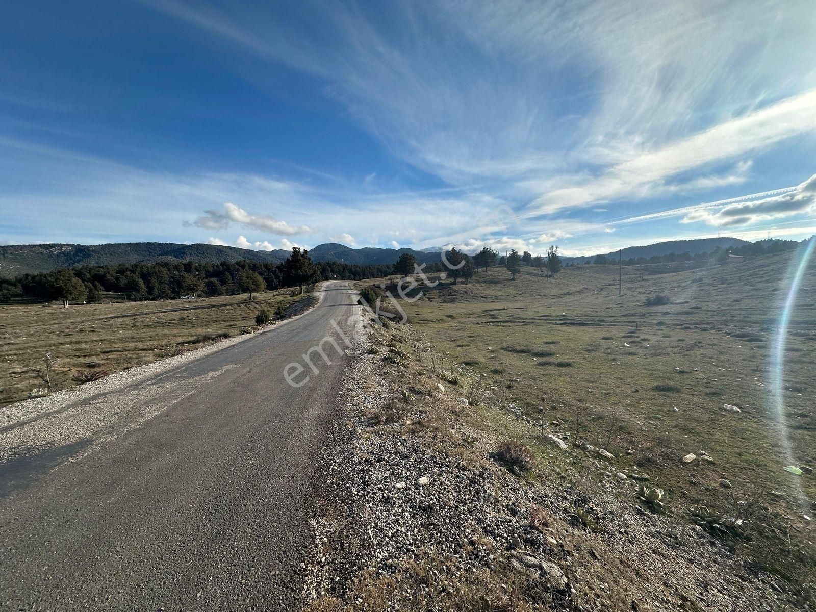 Yayla Ceylan Da Fethiye - Antalya Yoluna Yakın 1990 M2 Arazi - Görsel 14