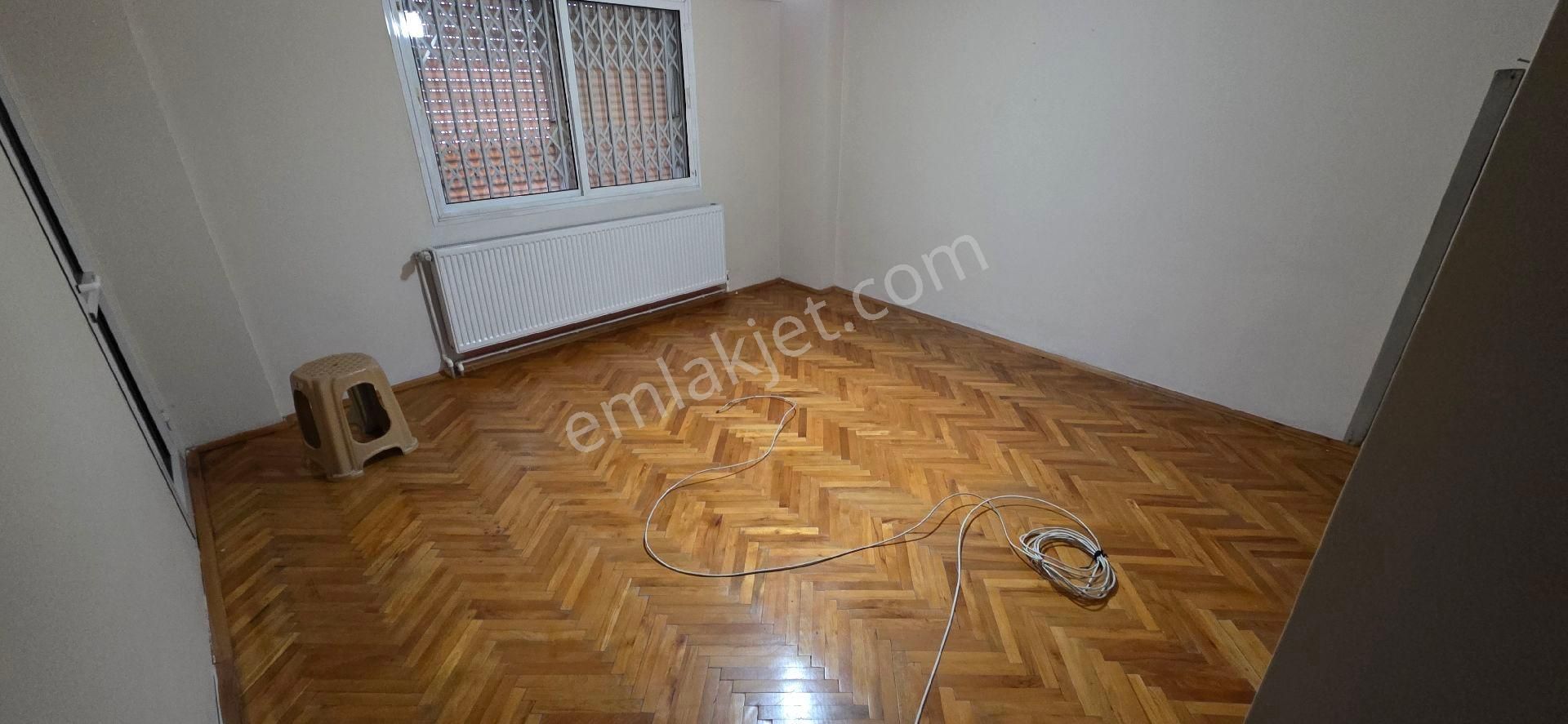 Kiralık 2+1 Kilerli Daire