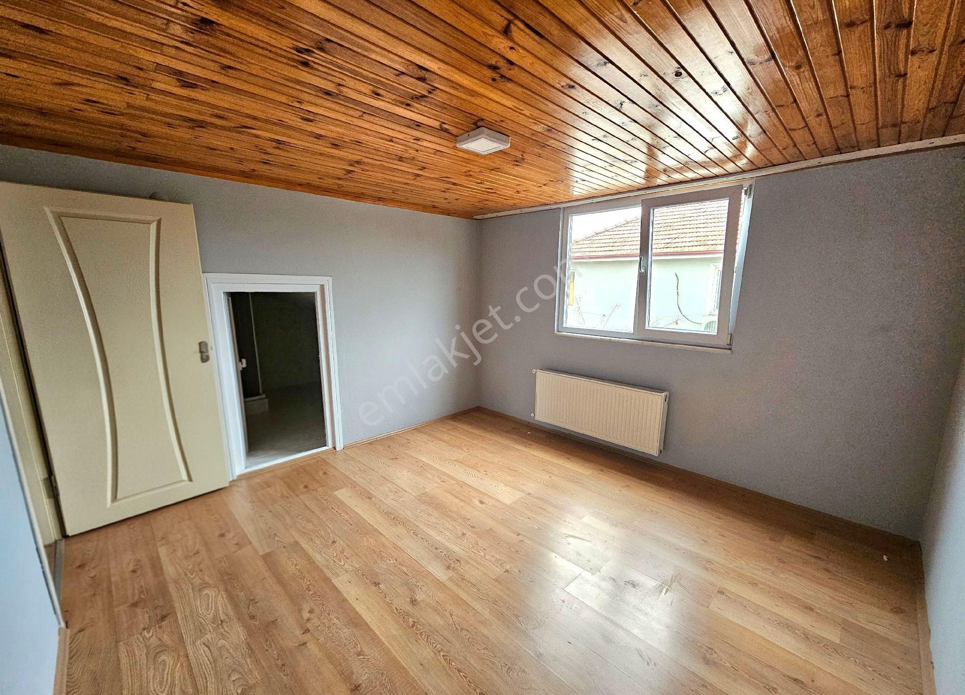 Remax'tan Yazlık'ta Kuvars Villaları Karşısı Kiralık 2+1 Daire - Görsel 11