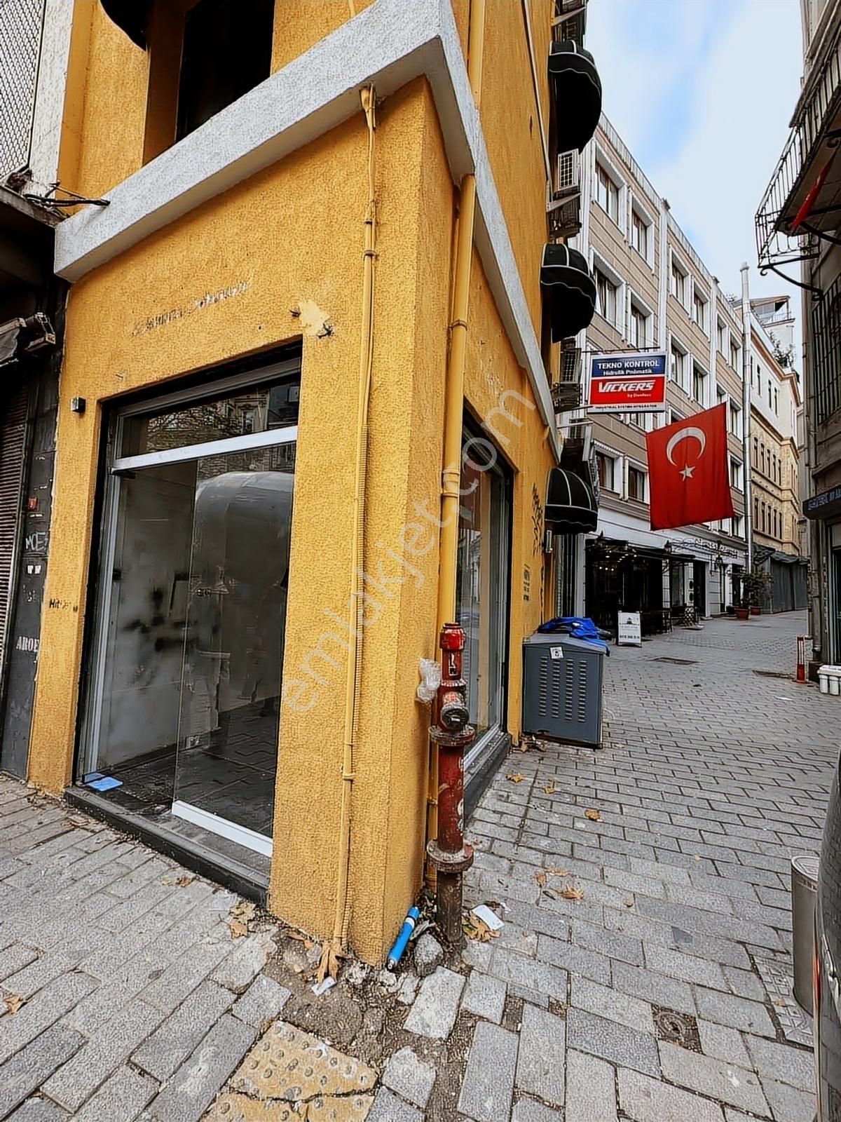 Karaköy Merkezde Galata Köprüsü Ve Galataporta Yakın Komple Bina - Görsel 15