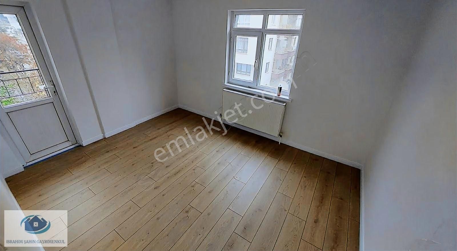 Ankara Etimesgut Elvan Mah Satılık Arakat 3+1 Full Yapılı Daire - Görsel 3