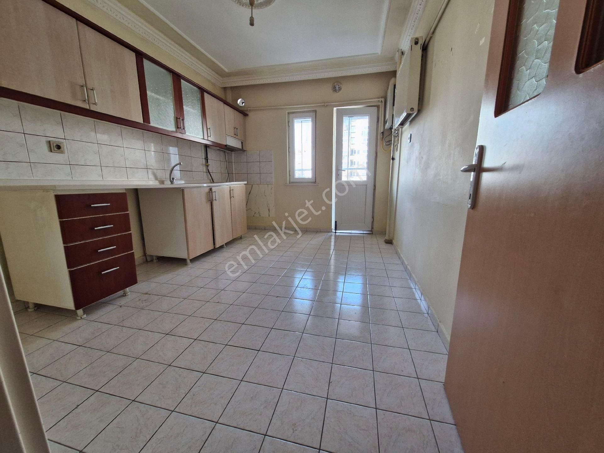 İldemde Avm Ye Yakın 3+1 Kiralık Daire