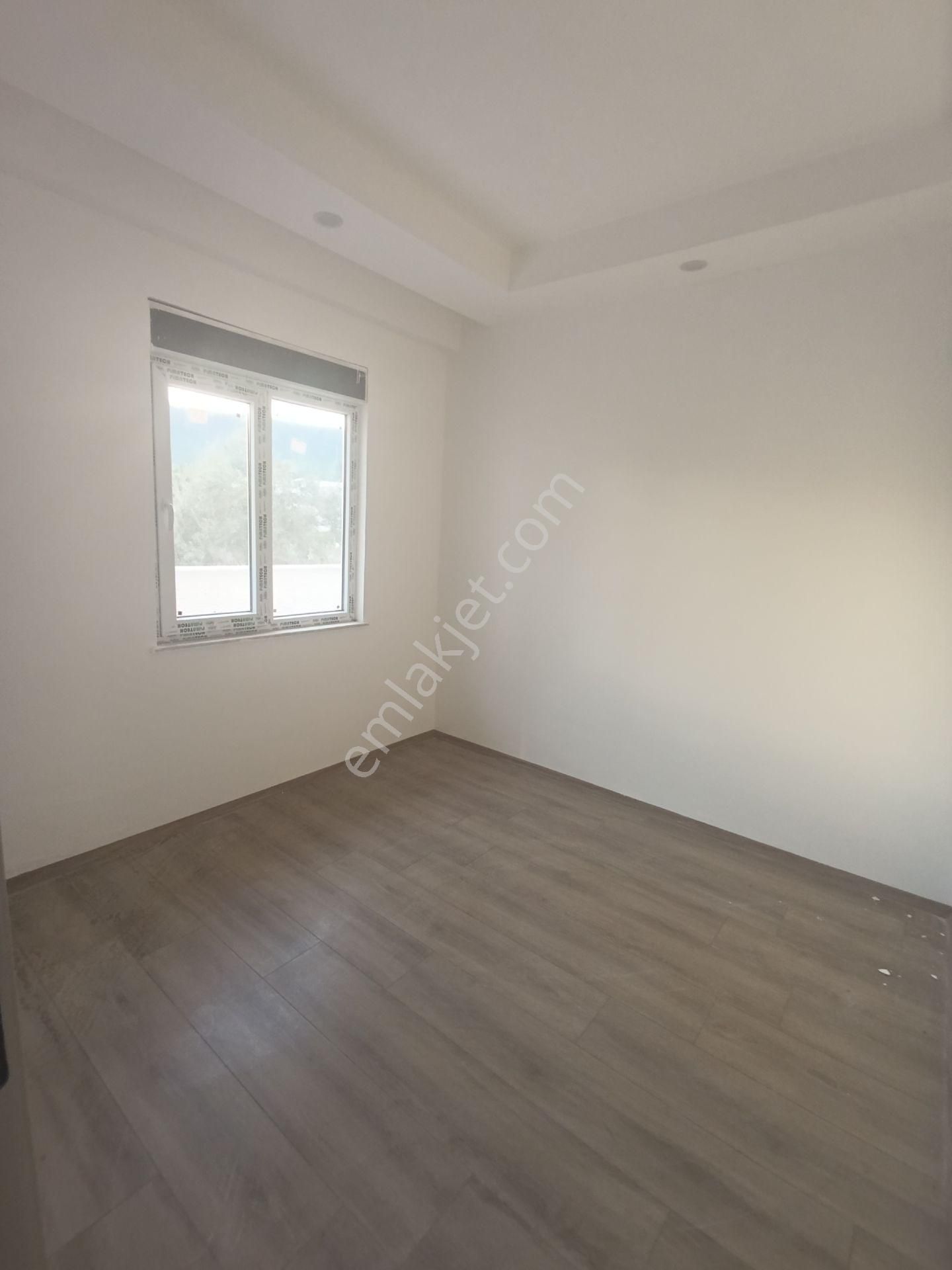 Aydoğmuş 'ta Sıfır , Huzurlu , Taşınmaya Hazır Fırsat 1+1 Satılık Daire - Görsel 3