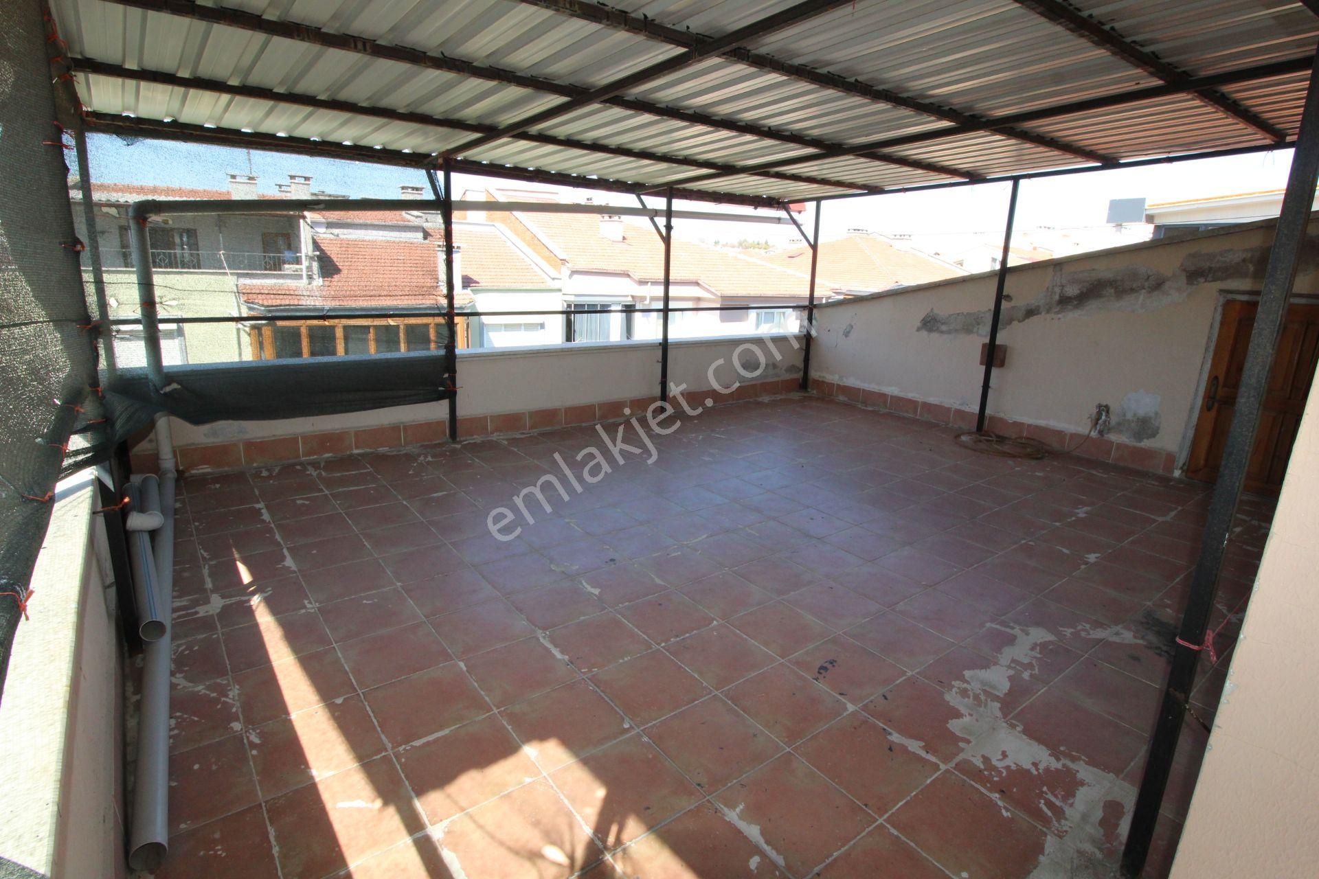 Startkey Yön'den B.evler Asuva Yakını Kiralık 1+1 Daire - Görsel 14
