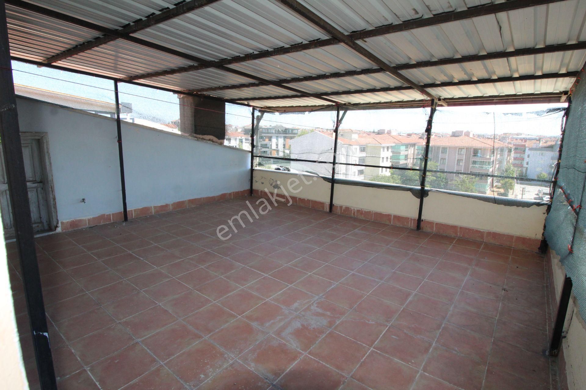 Startkey Yön'den B.evler Asuva Yakını Kiralık 1+1 Daire - Görsel 17
