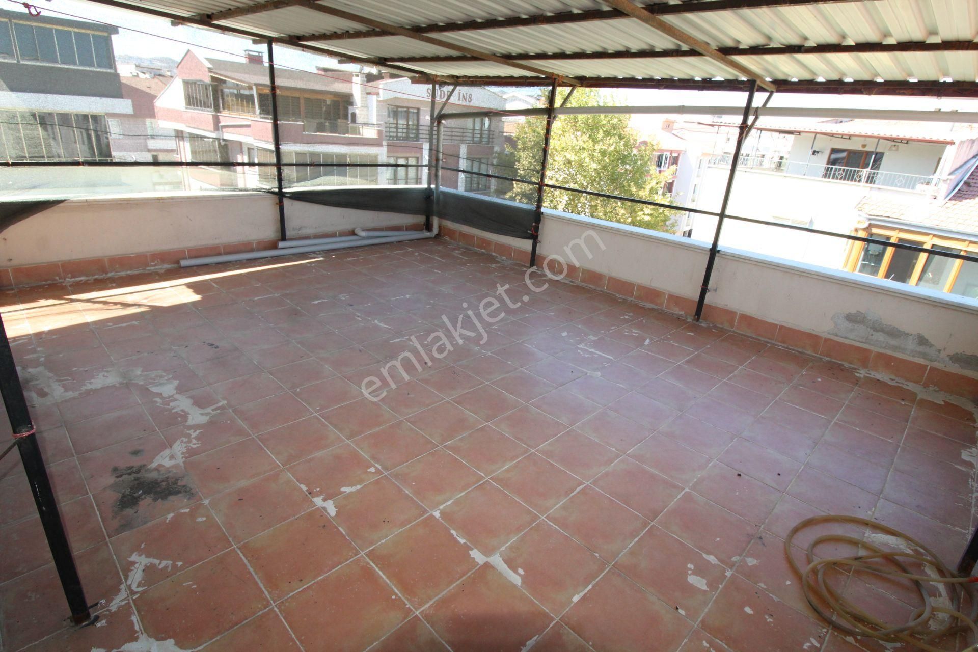 Startkey Yön'den B.evler Asuva Yakını Kiralık 1+1 Daire - Görsel 15