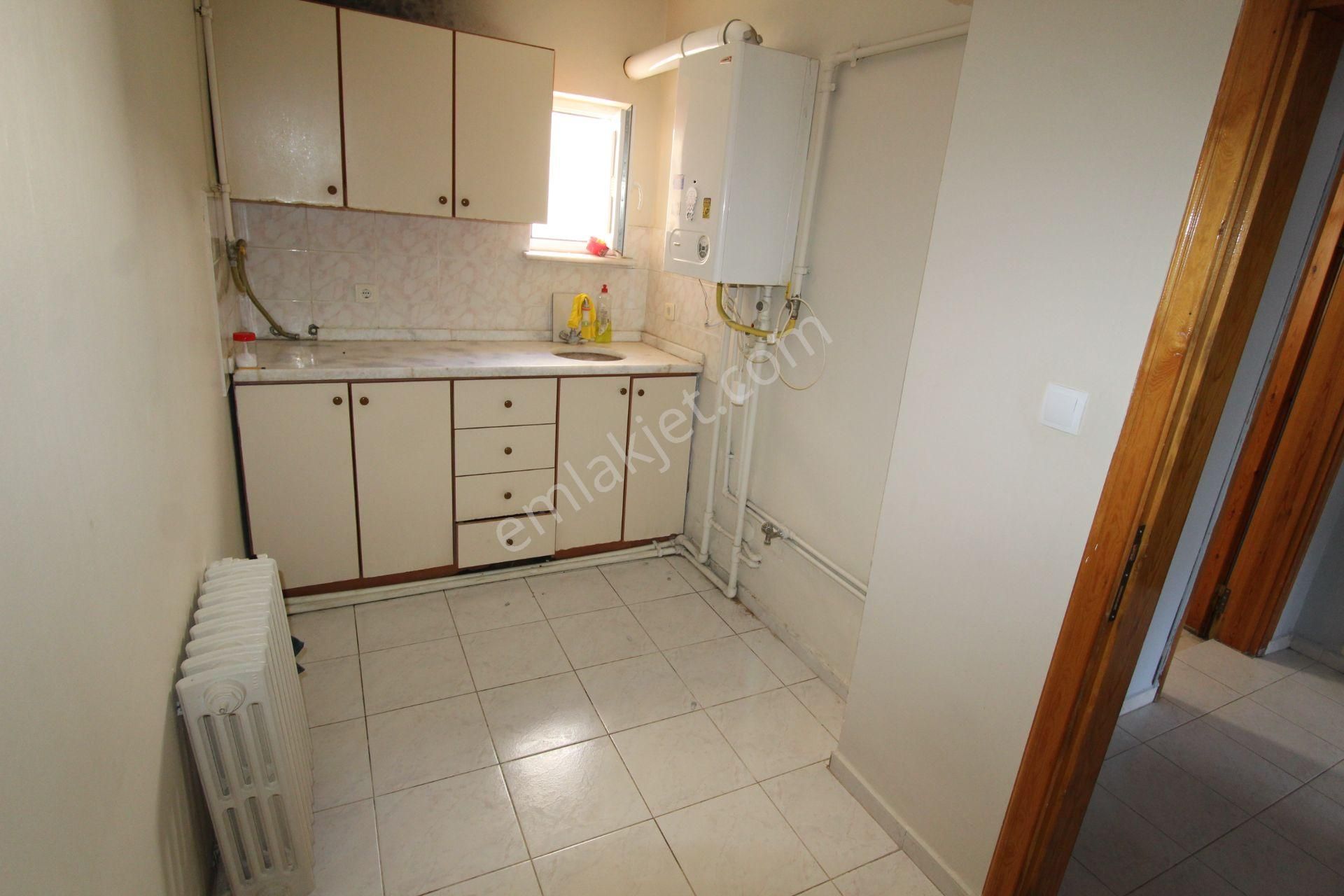 Startkey Yön'den B.evler Asuva Yakını Kiralık 1+1 Daire - Görsel 11