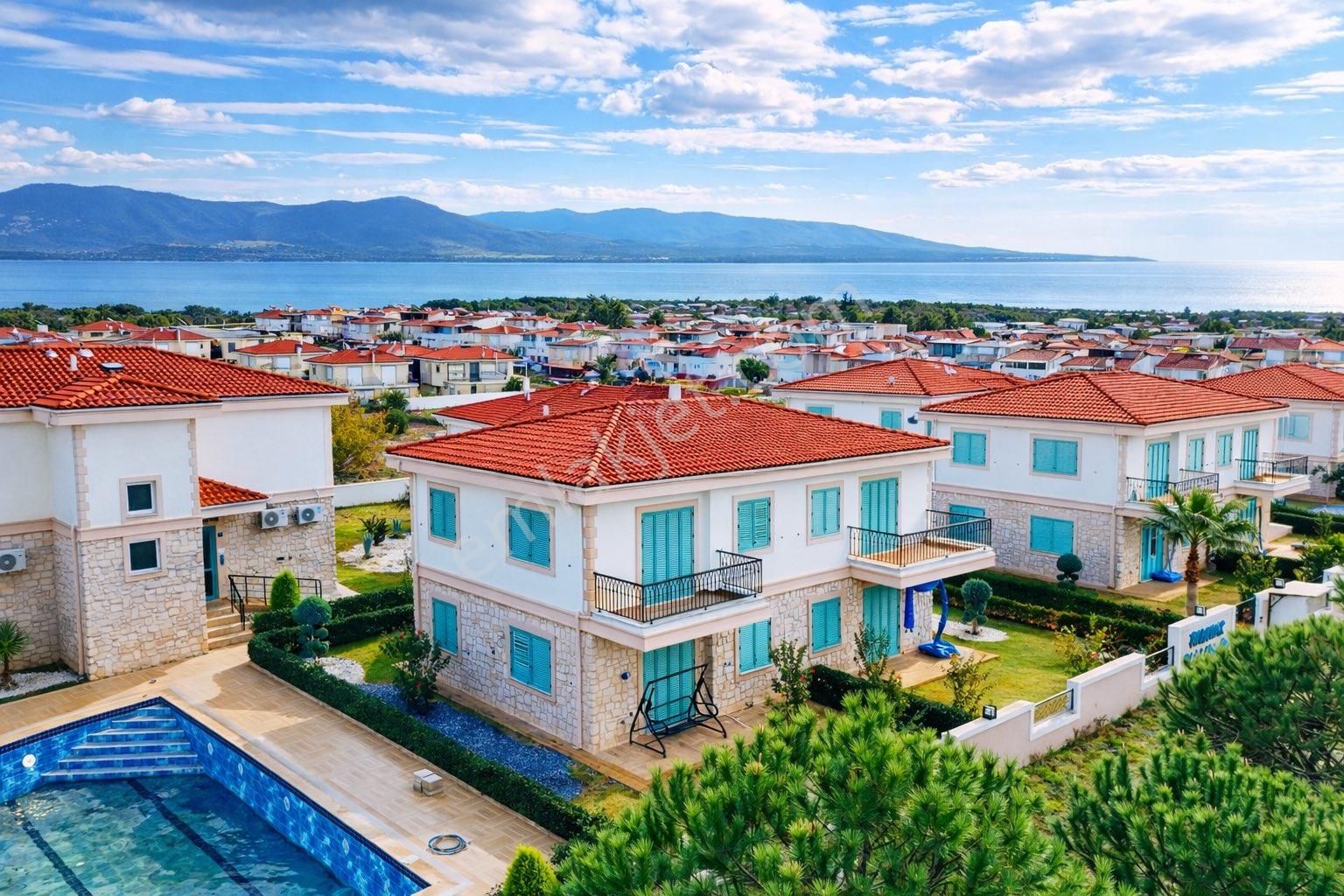 Didim Fevzipaşa’da Denize Komşu Satılık Havuzlu Lüks Daireler - Görsel 2