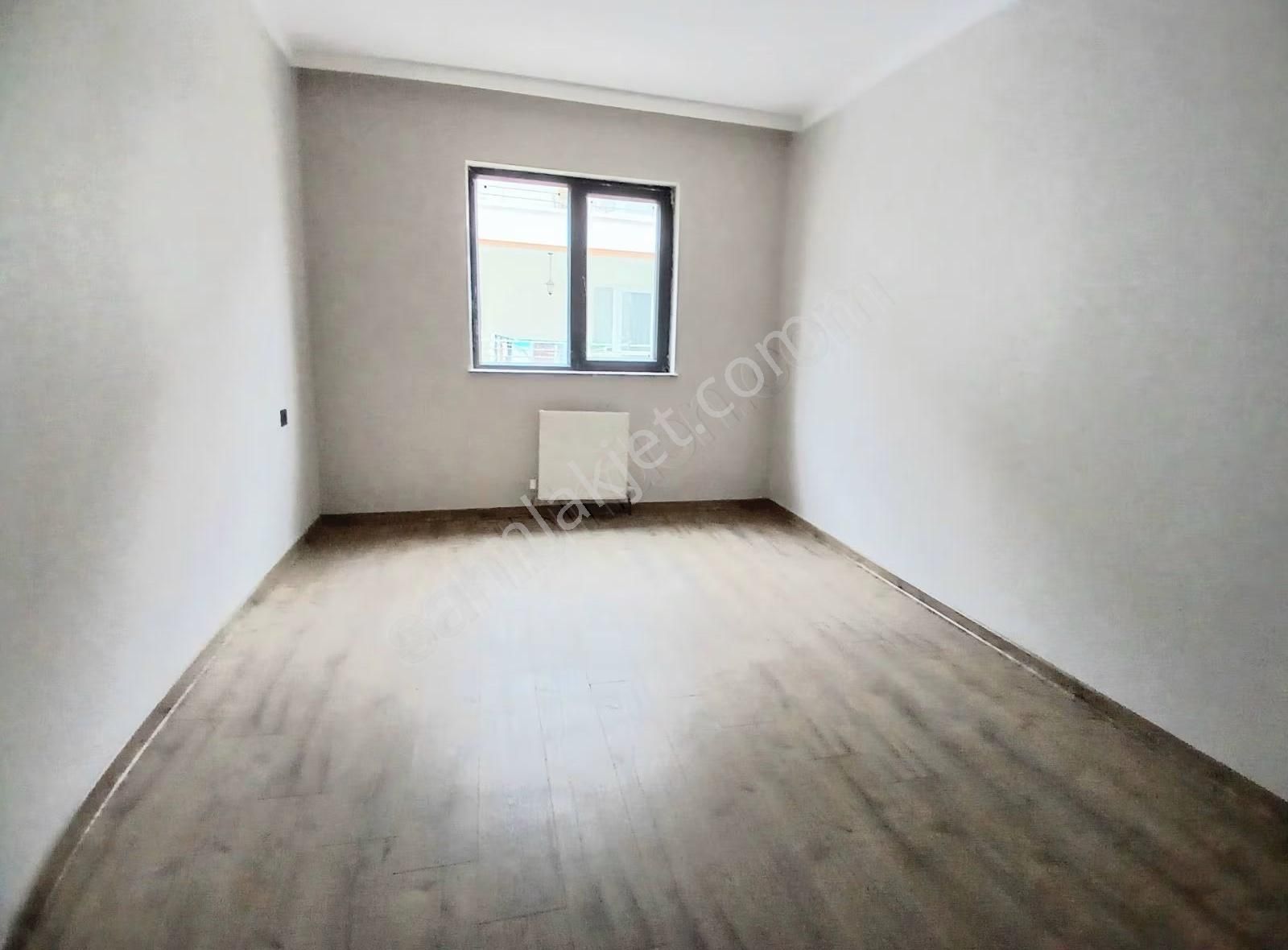 Lokasyon Harikası_mustafa Kemal Mahallesi_katta 4+1 Site Dairesi - Görsel 7