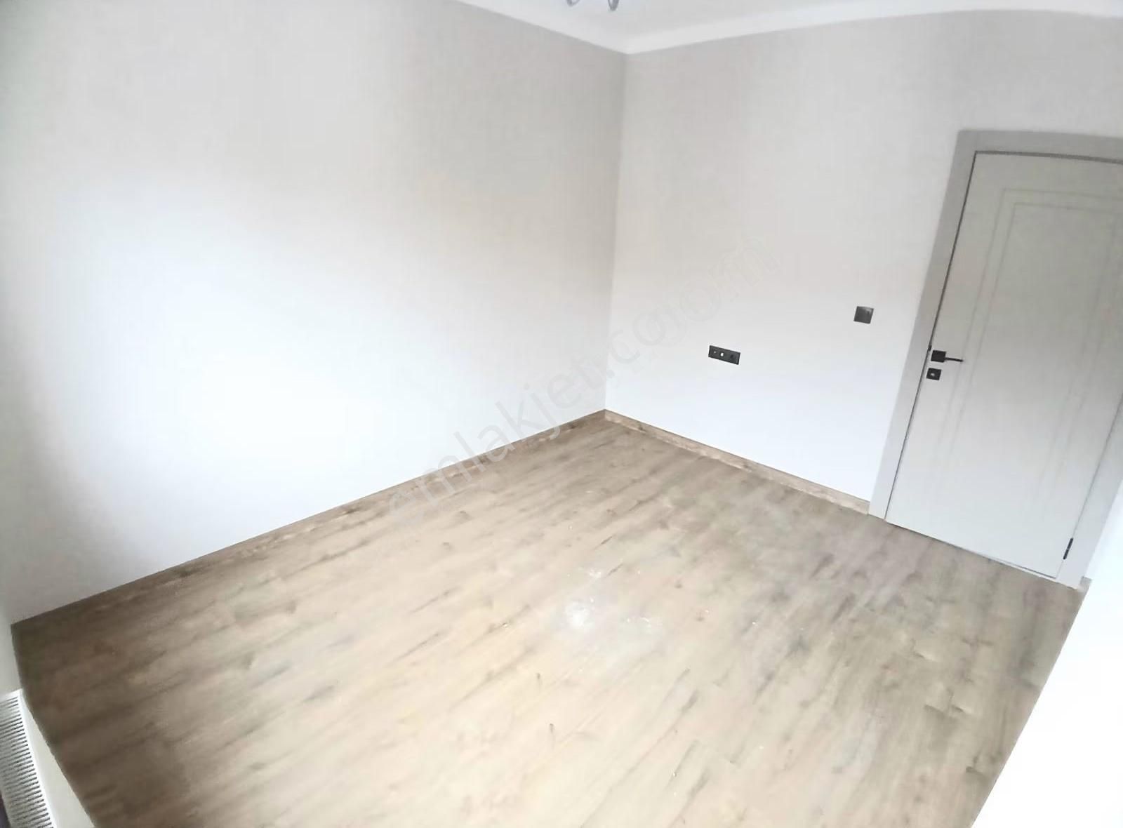 Lokasyon Harikası_mustafa Kemal Mahallesi_katta 4+1 Site Dairesi - Görsel 26